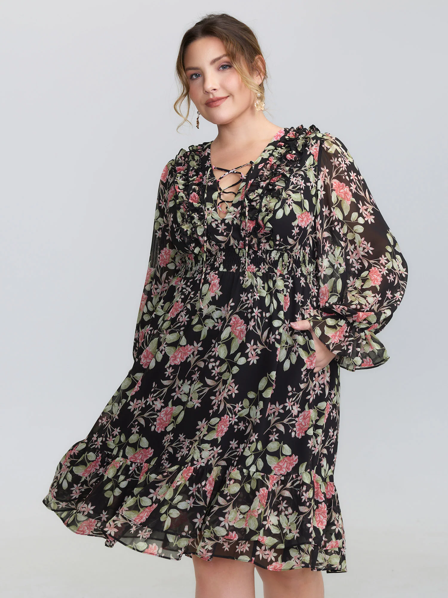 Floral Pockets Adjustable Shirred Midi Dress - Image 3