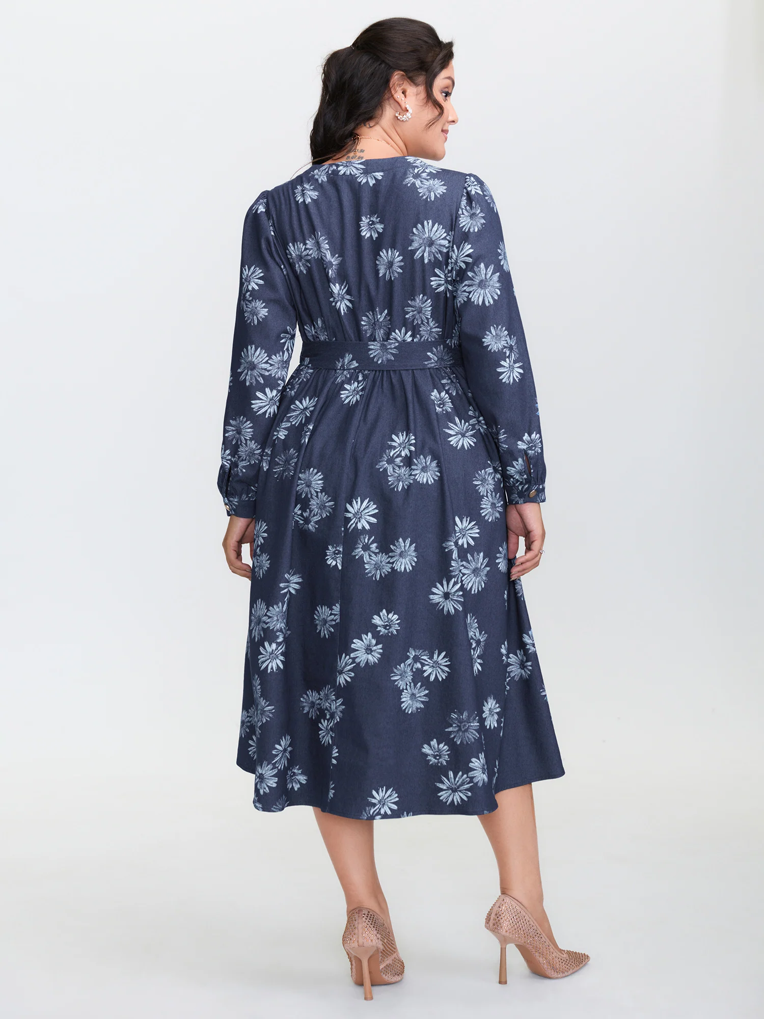 Floral Print Belted Waist Midi Denim Dress - Image 4