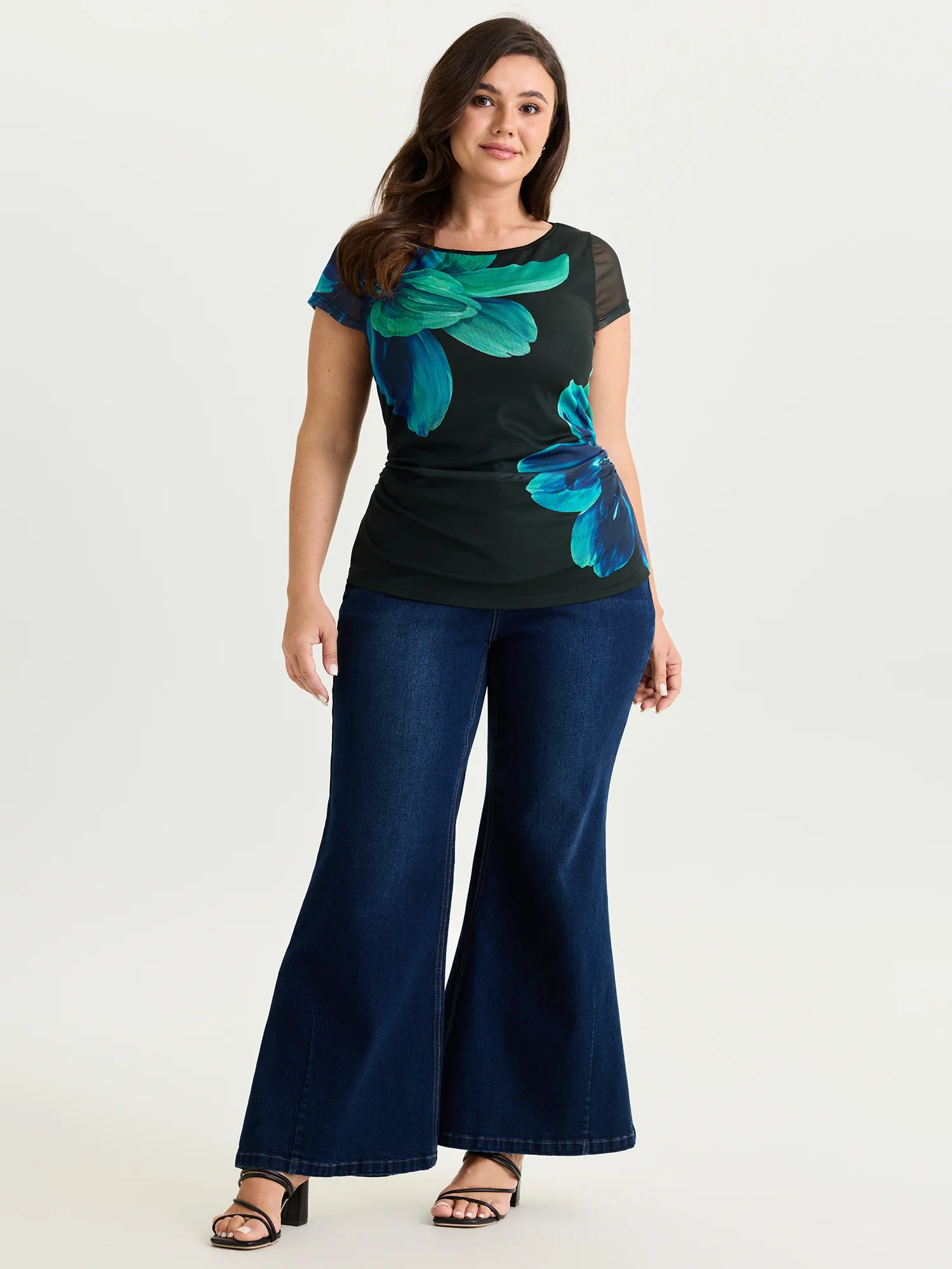 Floral Print Boat Neckline Fitted T-Shirt - Image 3