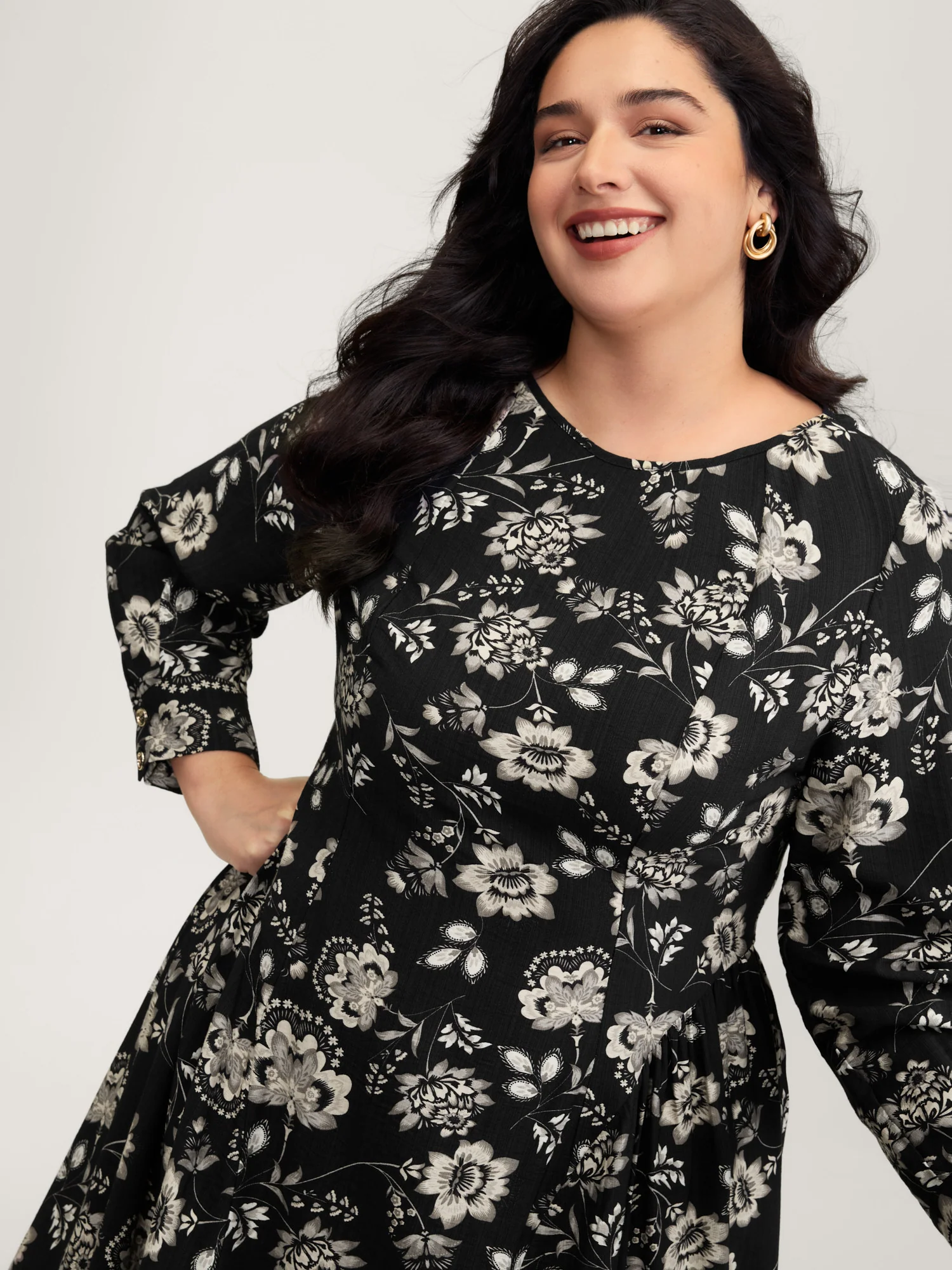 Floral Print Boat Neckline Midi Dress - Image 2