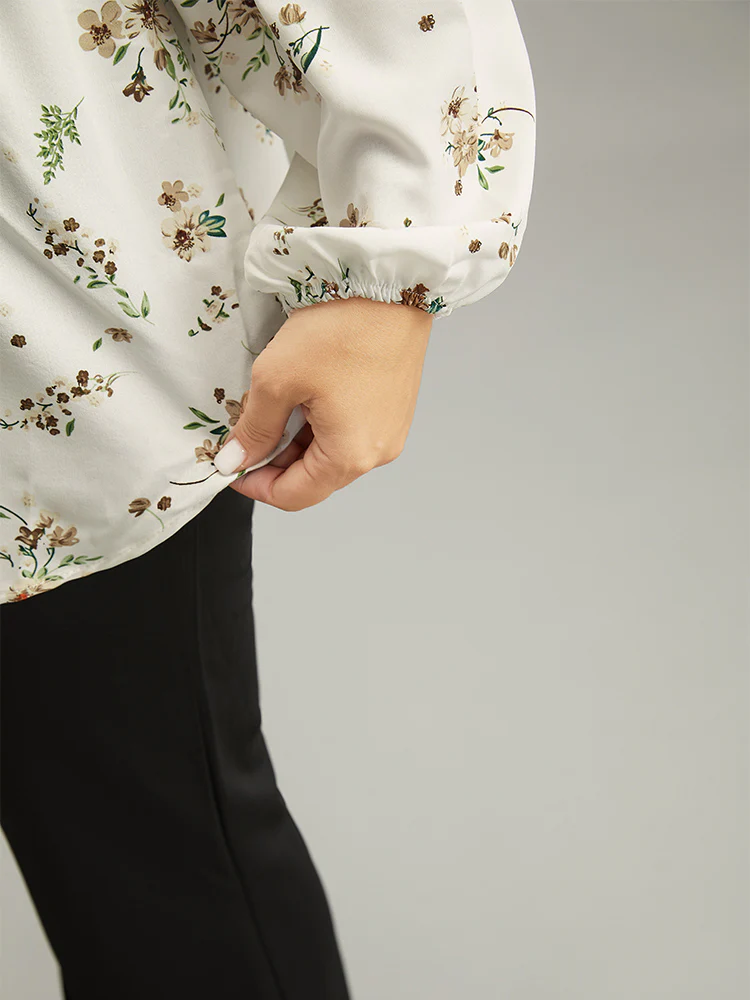 Floral Print Buckle Detail Gathered Bell Sleeve Blouse - Image 6