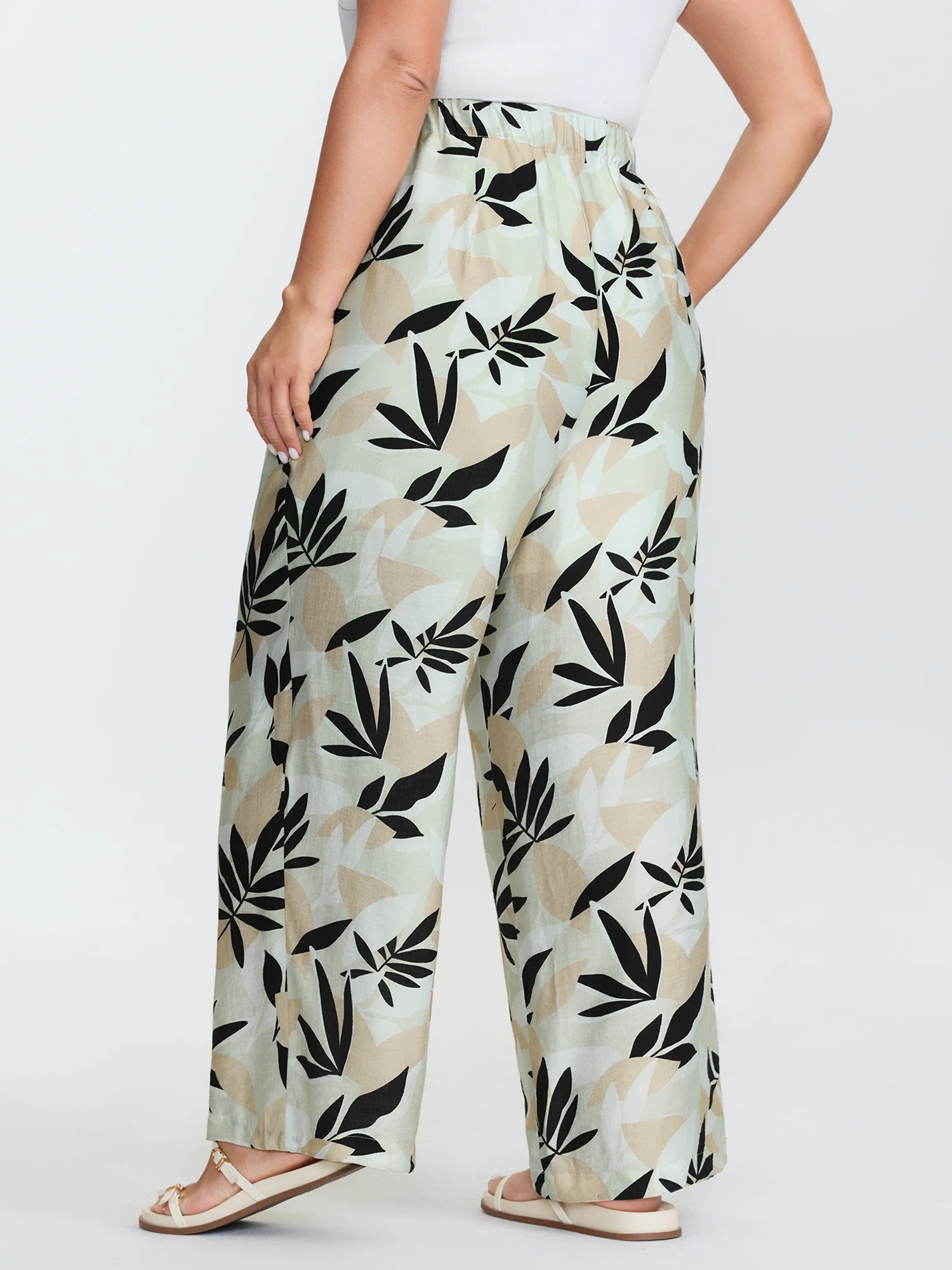 Floral Print Button Straight-Leg Pants - Image 5