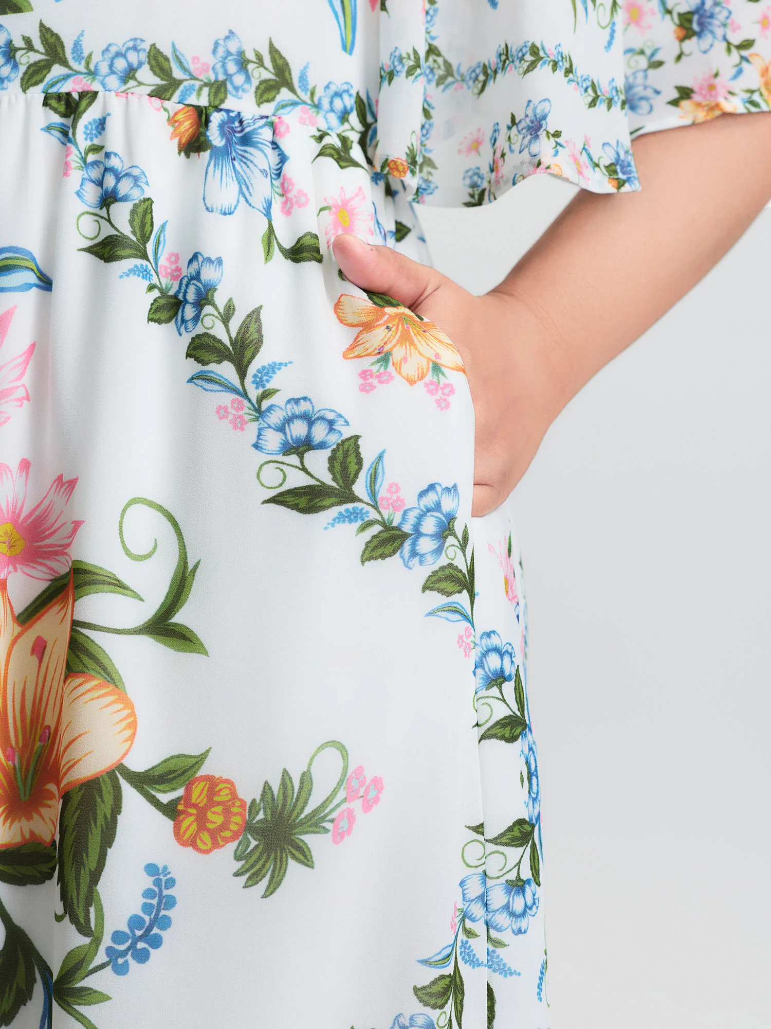 Floral Print Cinched Waist Maxi Dress - Image 3