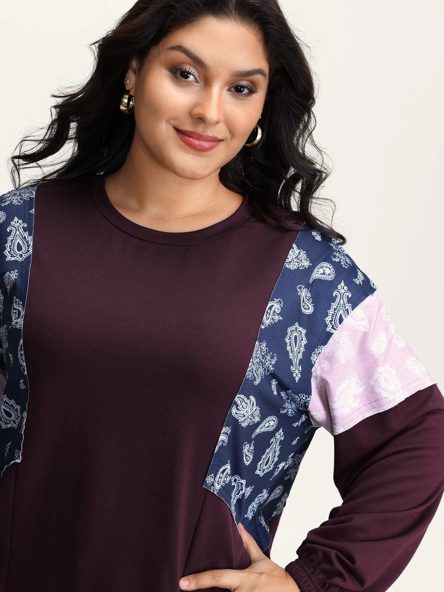 Floral Print Contrast Relaxed-Fit Sweatshirt - Image 2