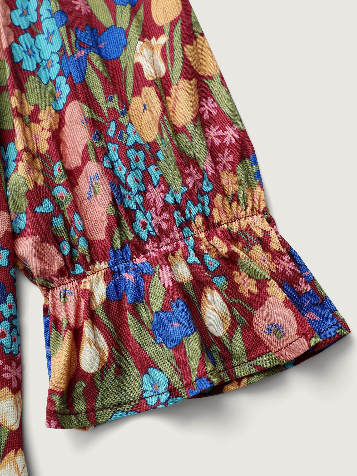 Floral Print Contrast Webbing Notched Neckline Blouse - Image 6