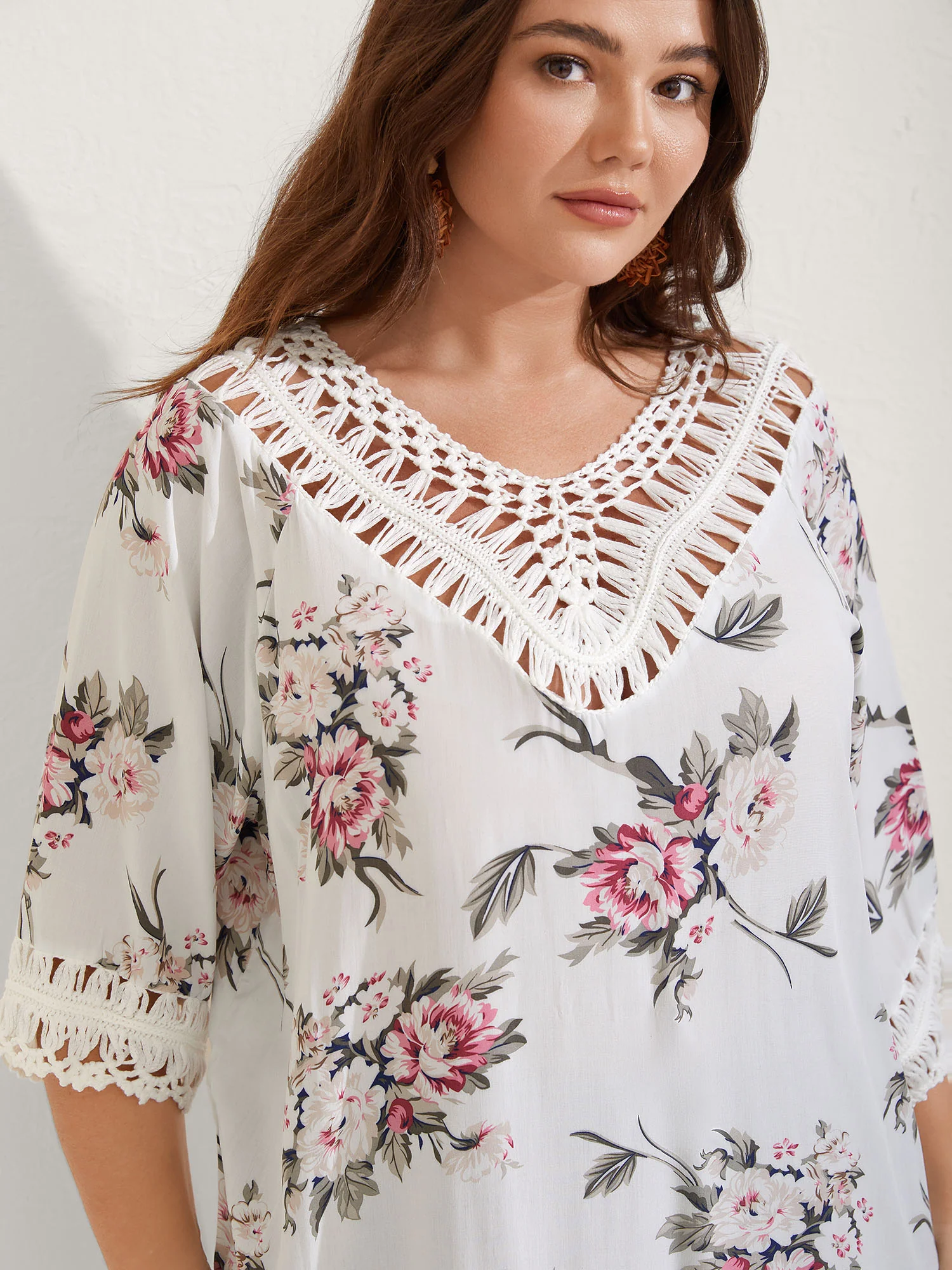 Floral Print Crochet Fringe Hem Swim Cover-Up - Image 2