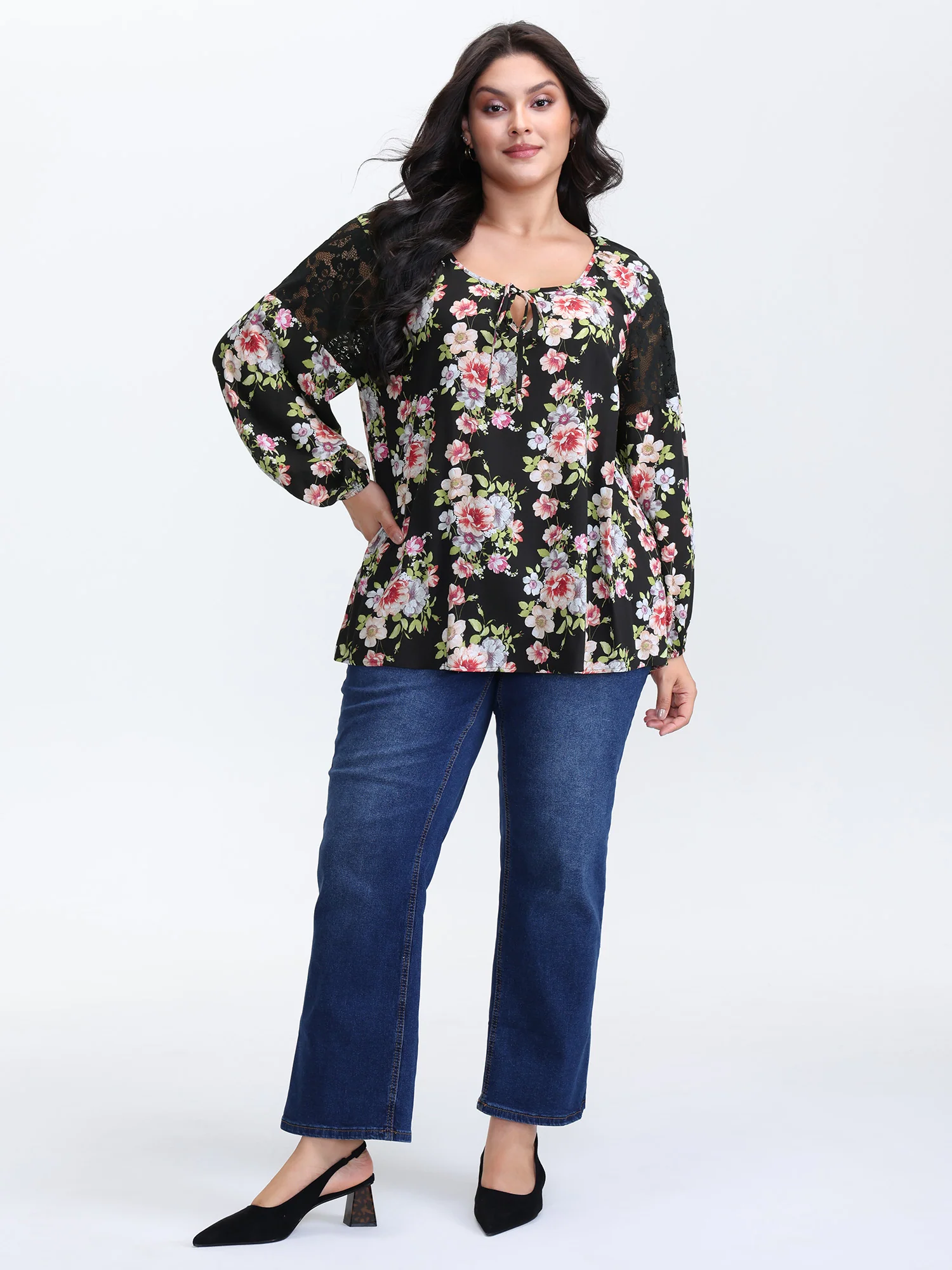 Floral Print Cut-Out Neck Flowy Blouse - Image 3