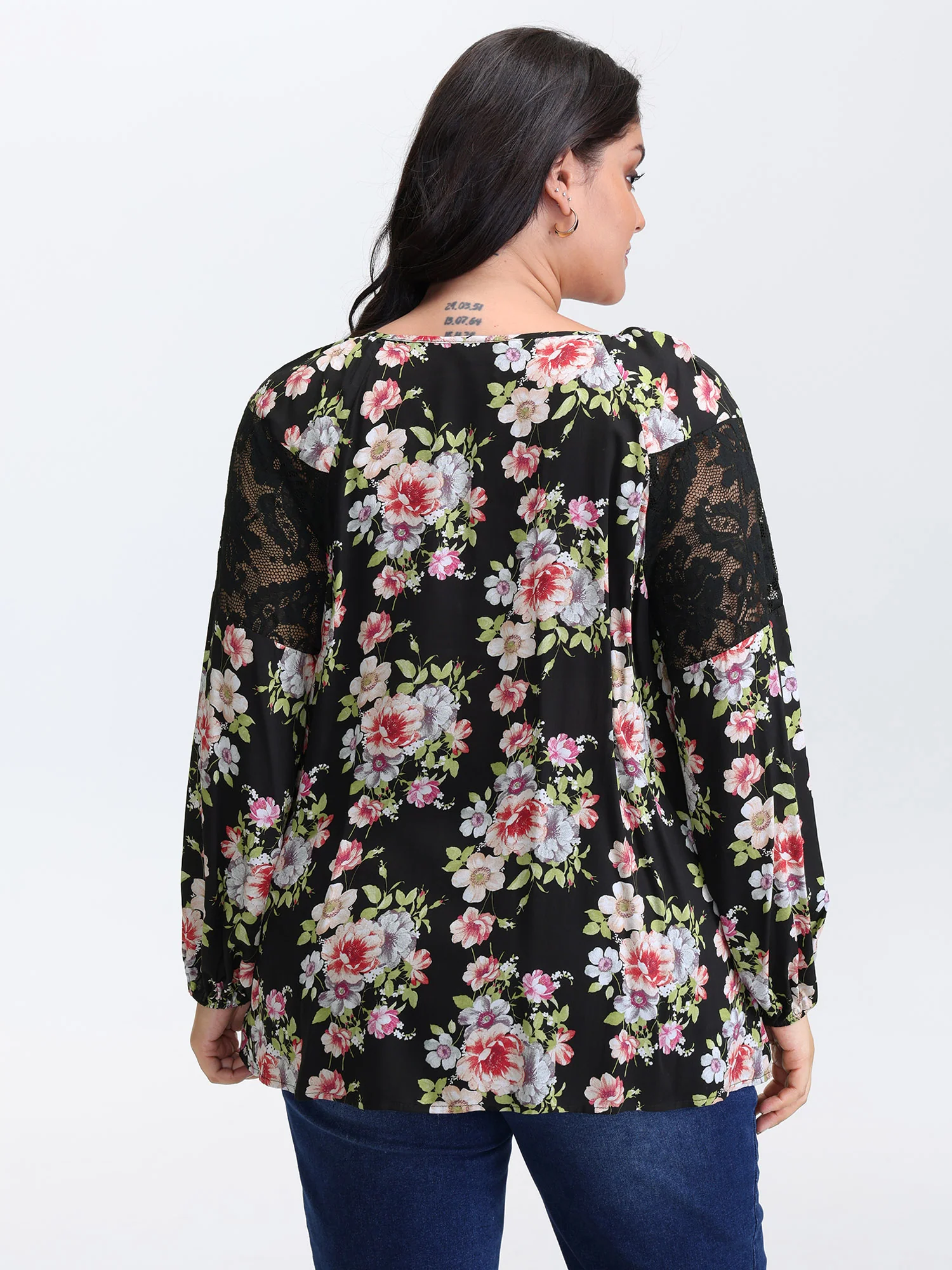 Floral Print Cut-Out Neck Flowy Blouse - Image 4