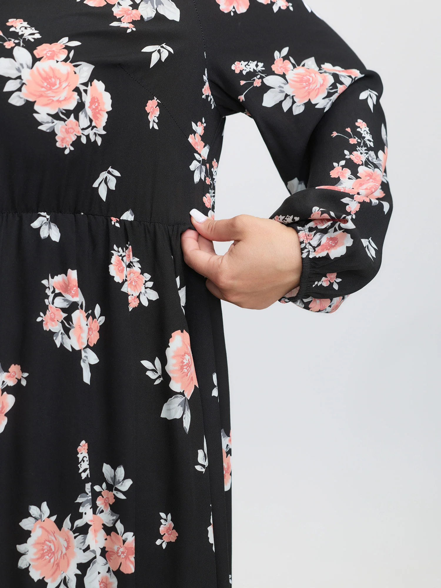 Floral Print Cut-Out Neck Slit Maxi Dress - Image 5