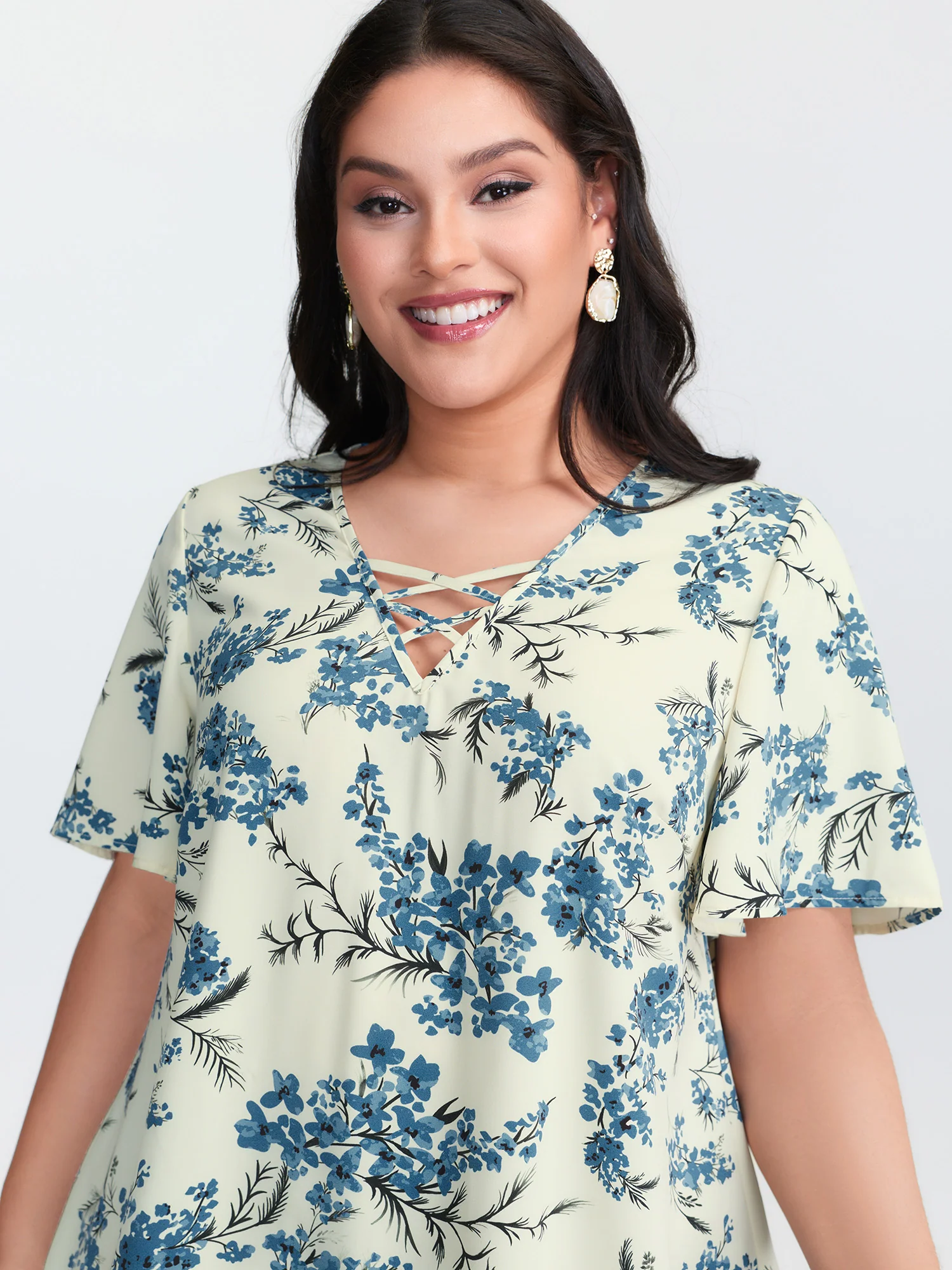 Floral Print Cut-Out Neckline Blouse - Image 2