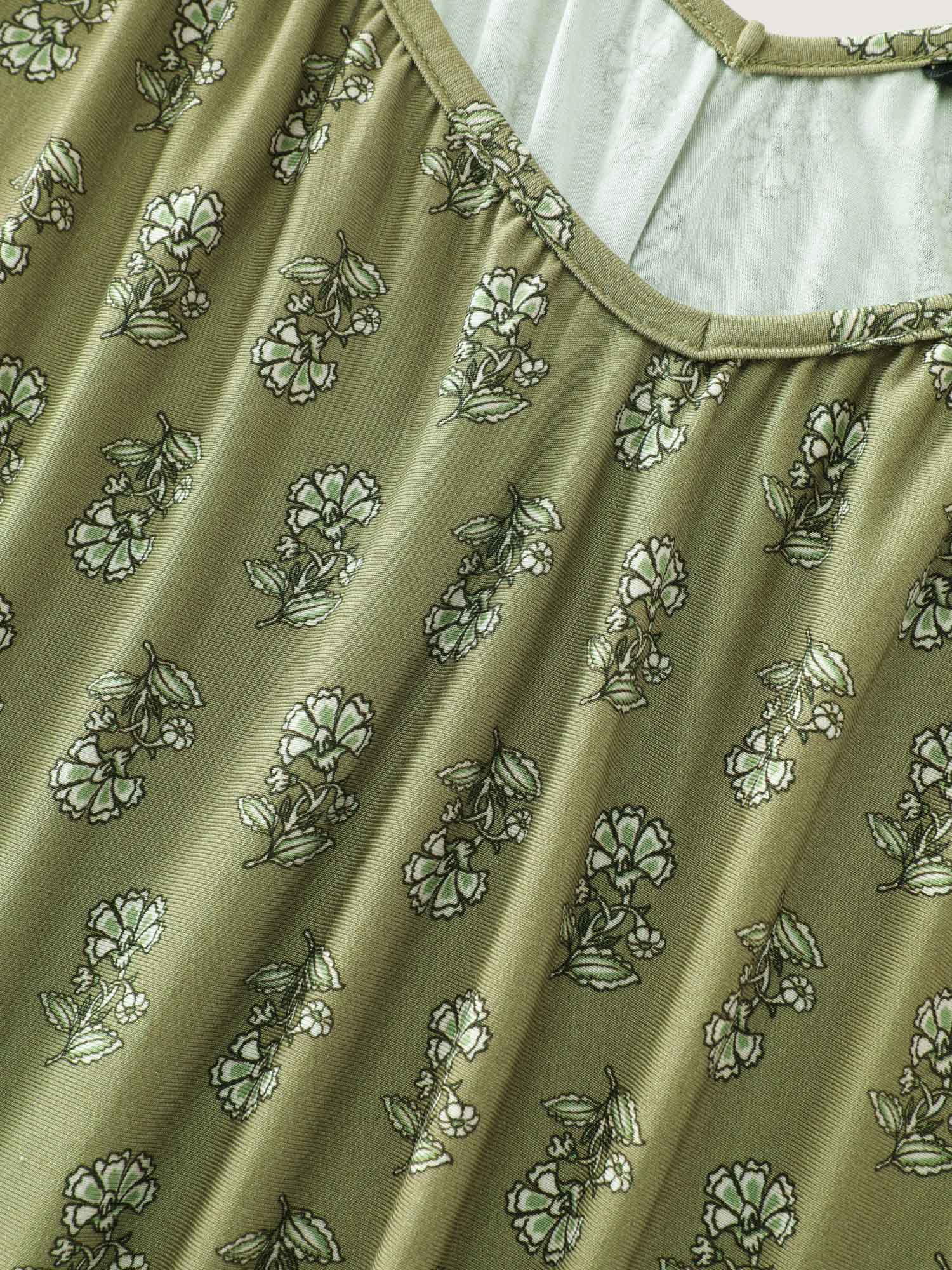 Supersoft Floral Print Flared Sleeve Pleated Knit Top - Image 6