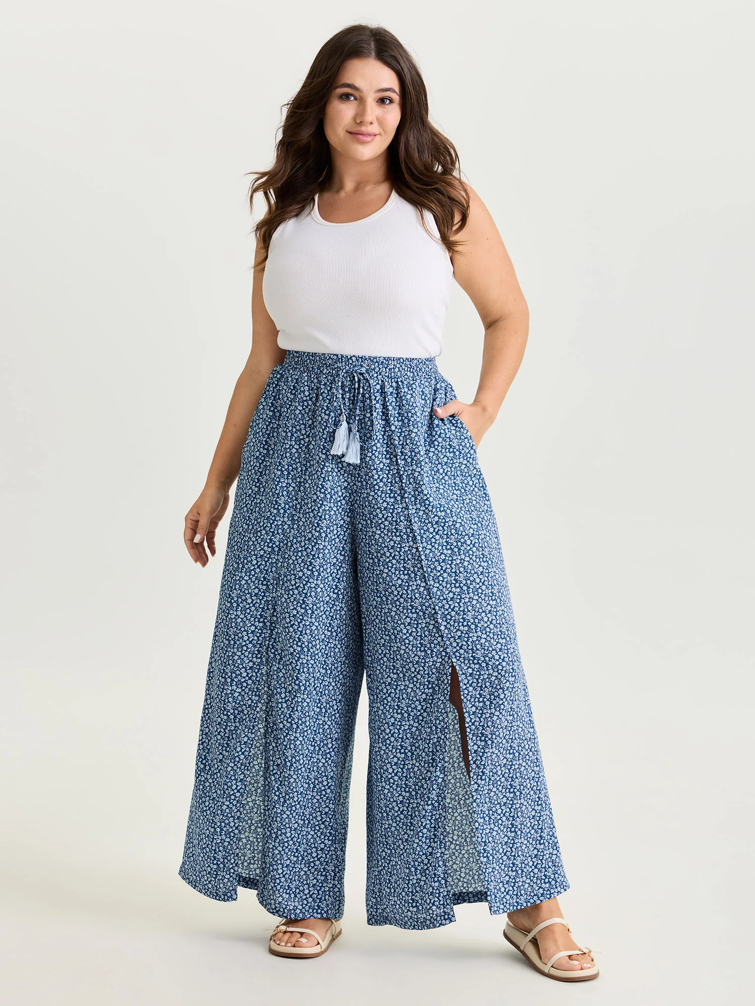 Floral Print Front Slit Wide-Leg Pants - Image 2