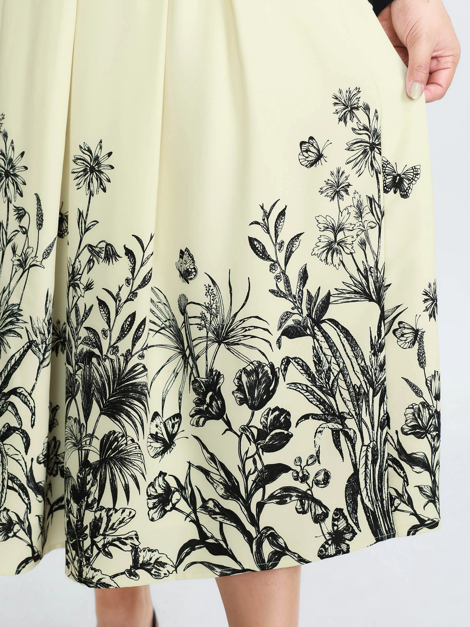 Floral Print Hem Pleated Maxi Skirt - Image 5