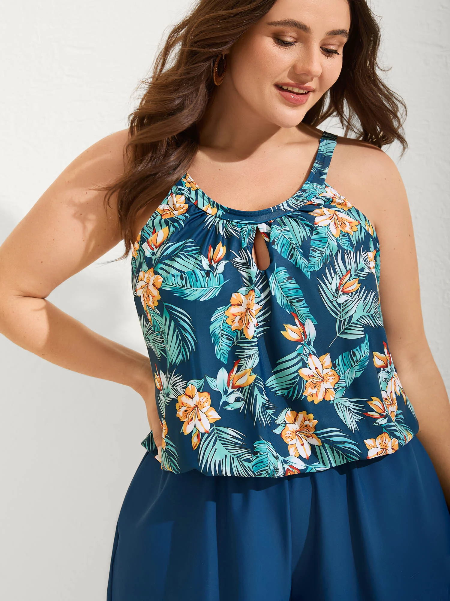 Floral Print Keyhole Pockets Swim Romper - Image 48