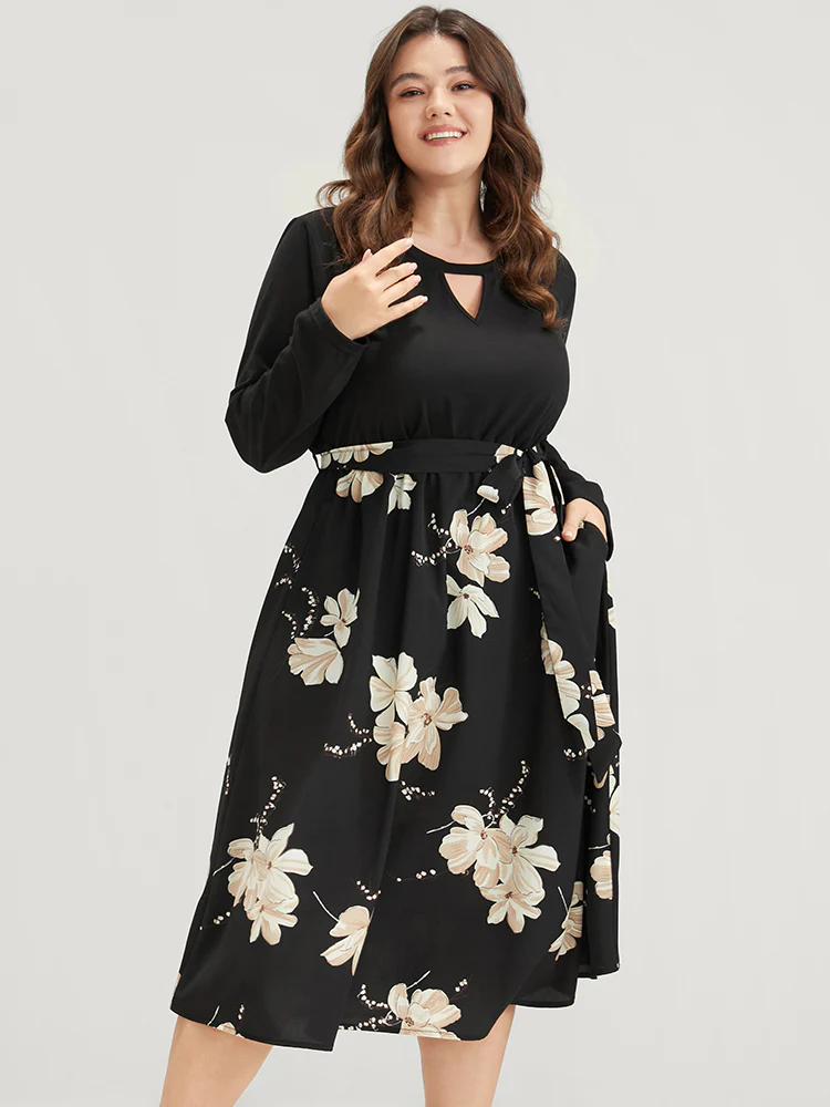 Floral Print Keyhole Round Neck Pocket Belted Dress - Image 2