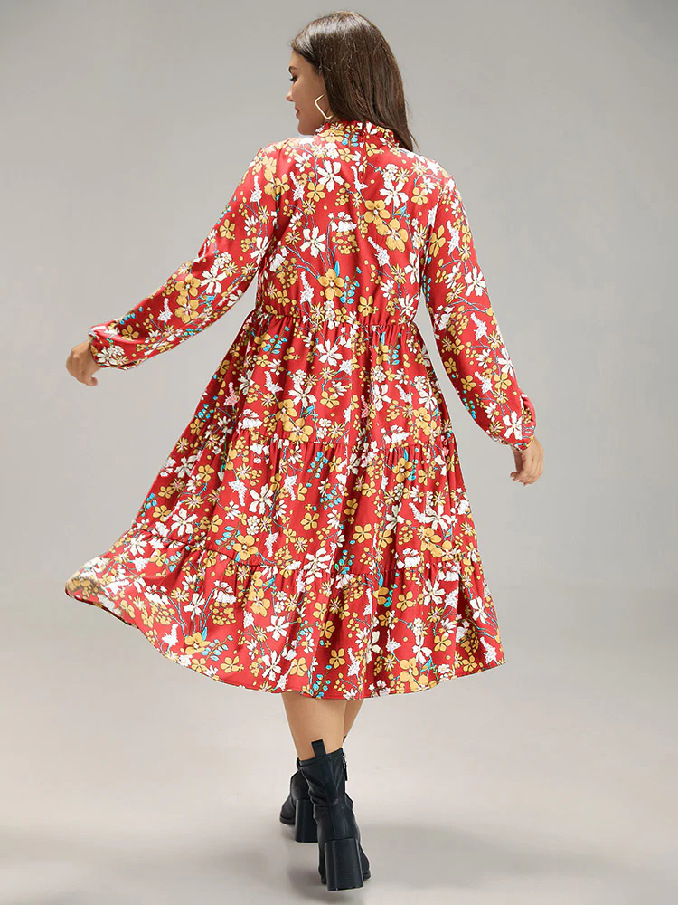 Floral Print Keyhole Shirred Dress - Image 2