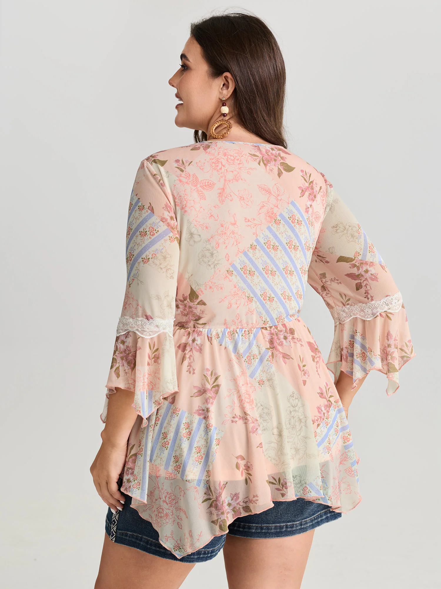 Floral Print Lace Asymmetrical Hem Blouse - Image 4