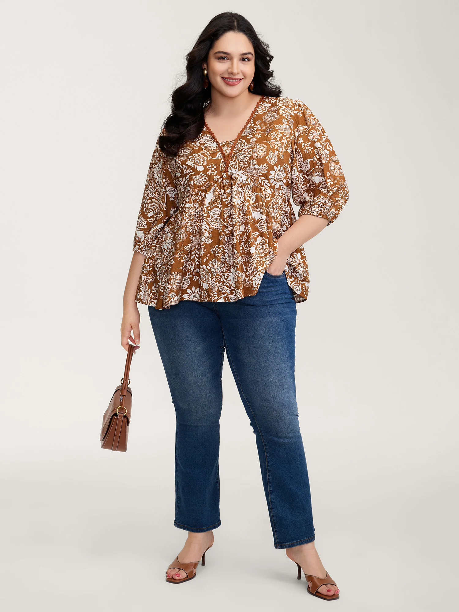 Floral Print Lace Neckline Pleated Blouse - Image 3