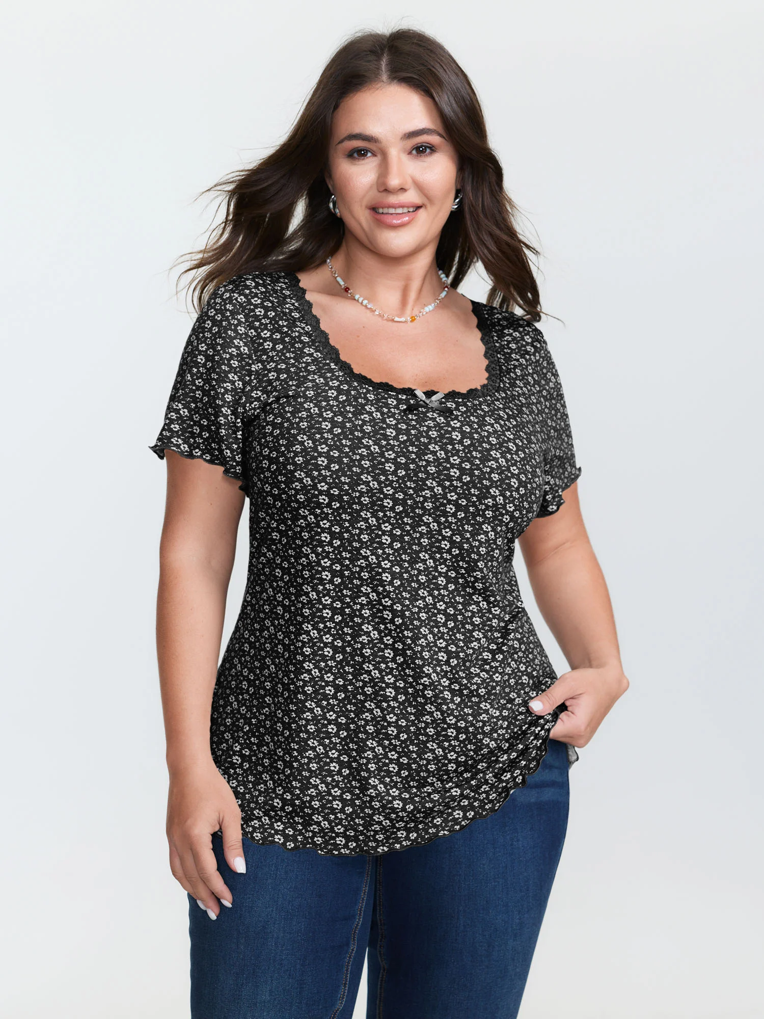 Floral Print Lace Neckline T-Shirt - Image 12