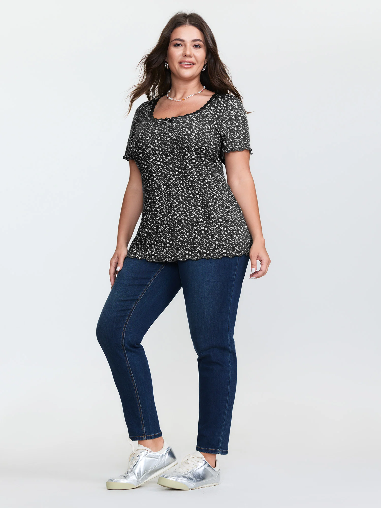 Floral Print Lace Neckline T-Shirt - Image 14