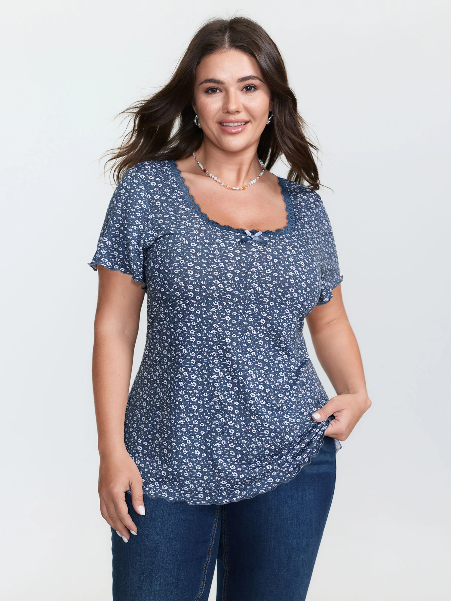 Floral Print Lace Neckline T-Shirt - Image 8