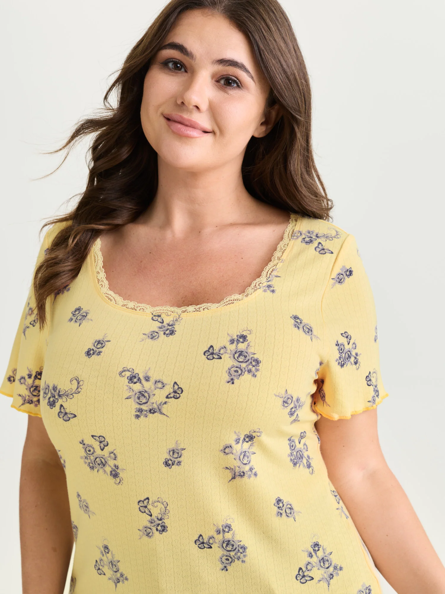 Floral Print Lace Round Neck T-Shirt - Image 2