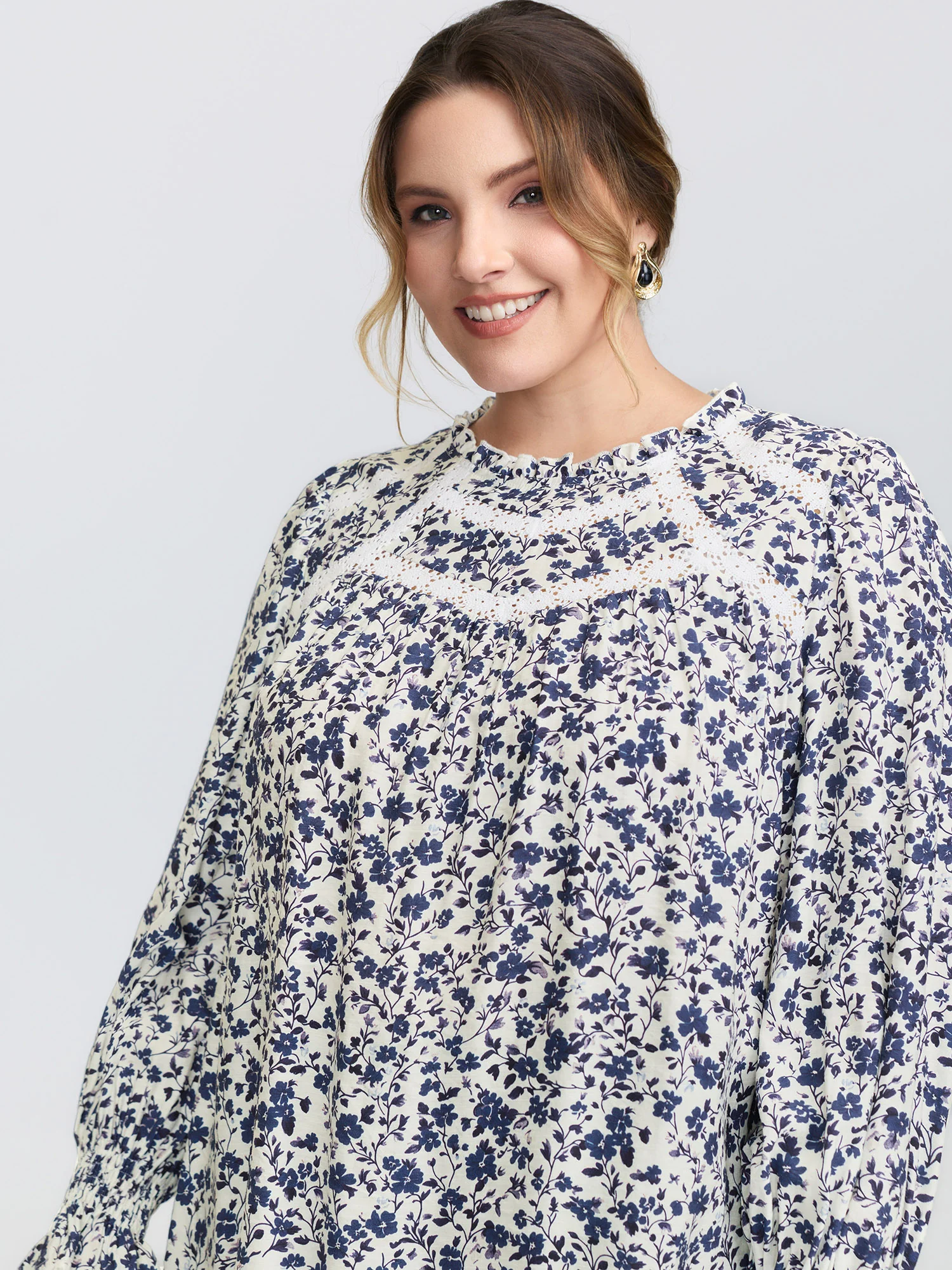 Floral Print Lace Trim Flowy Blouse - Image 2
