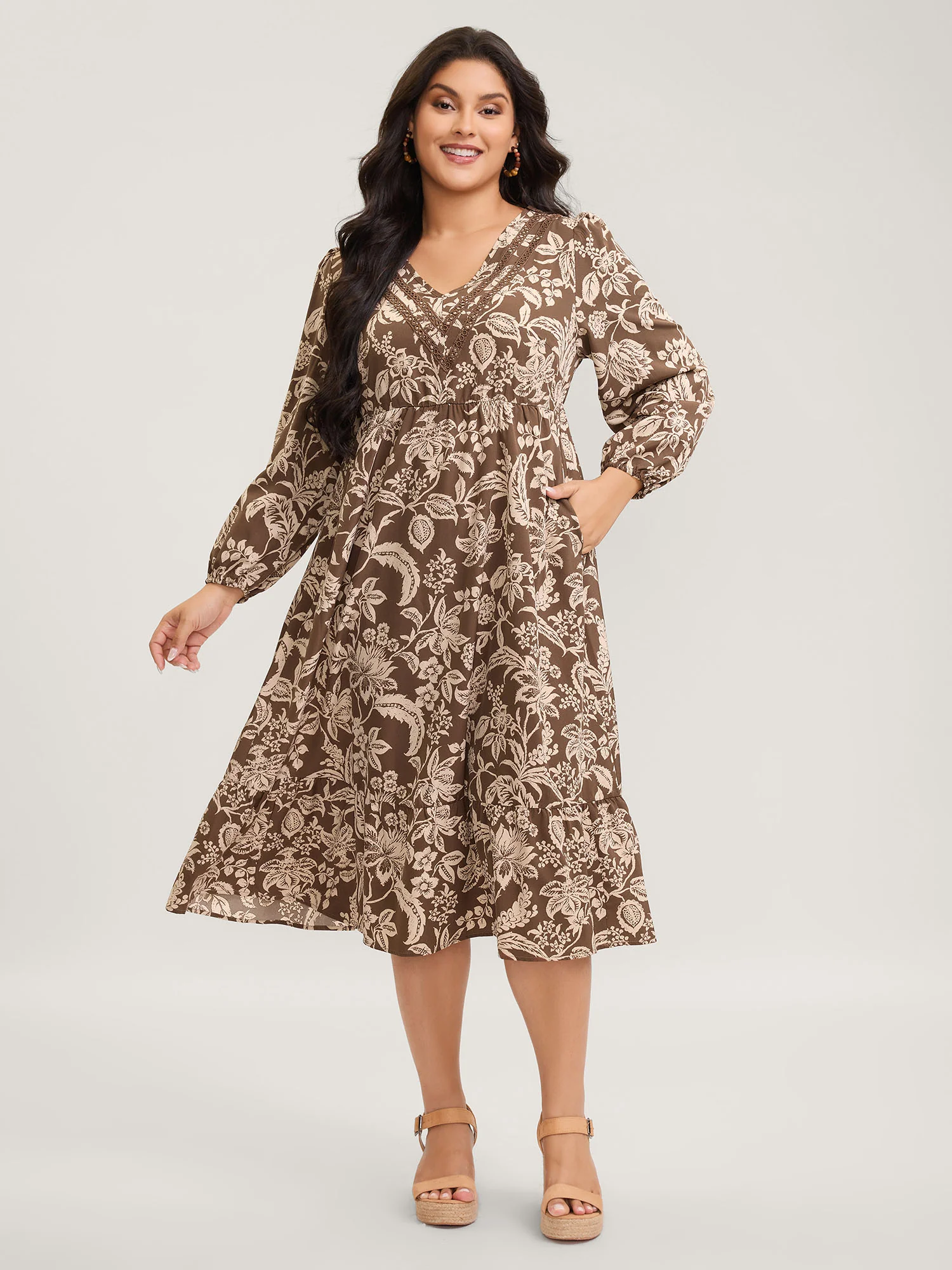 Floral Print Lace Trim V-Neck Midi Dress - Image 3