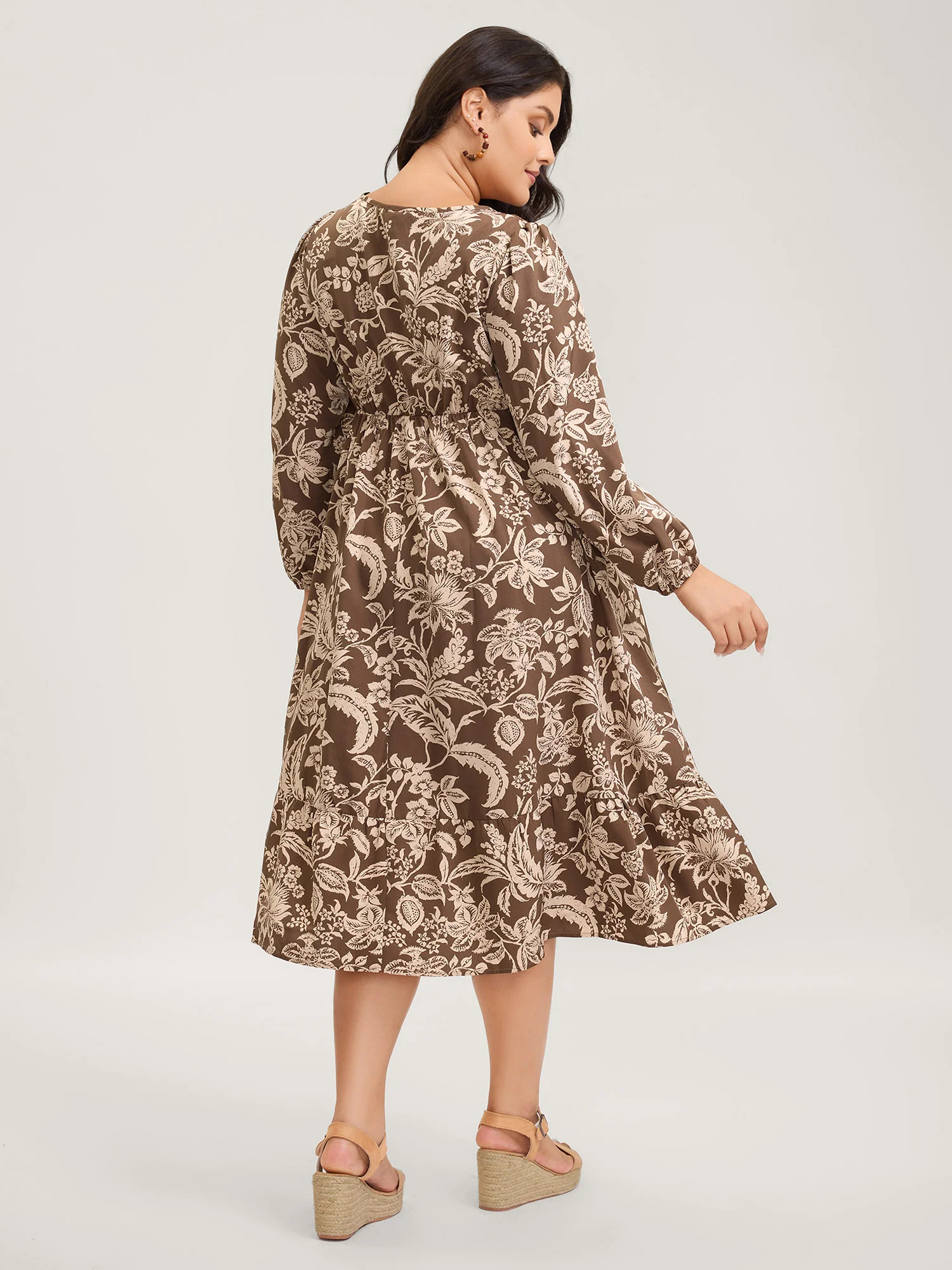 Floral Print Lace Trim V-Neck Midi Dress - Image 4