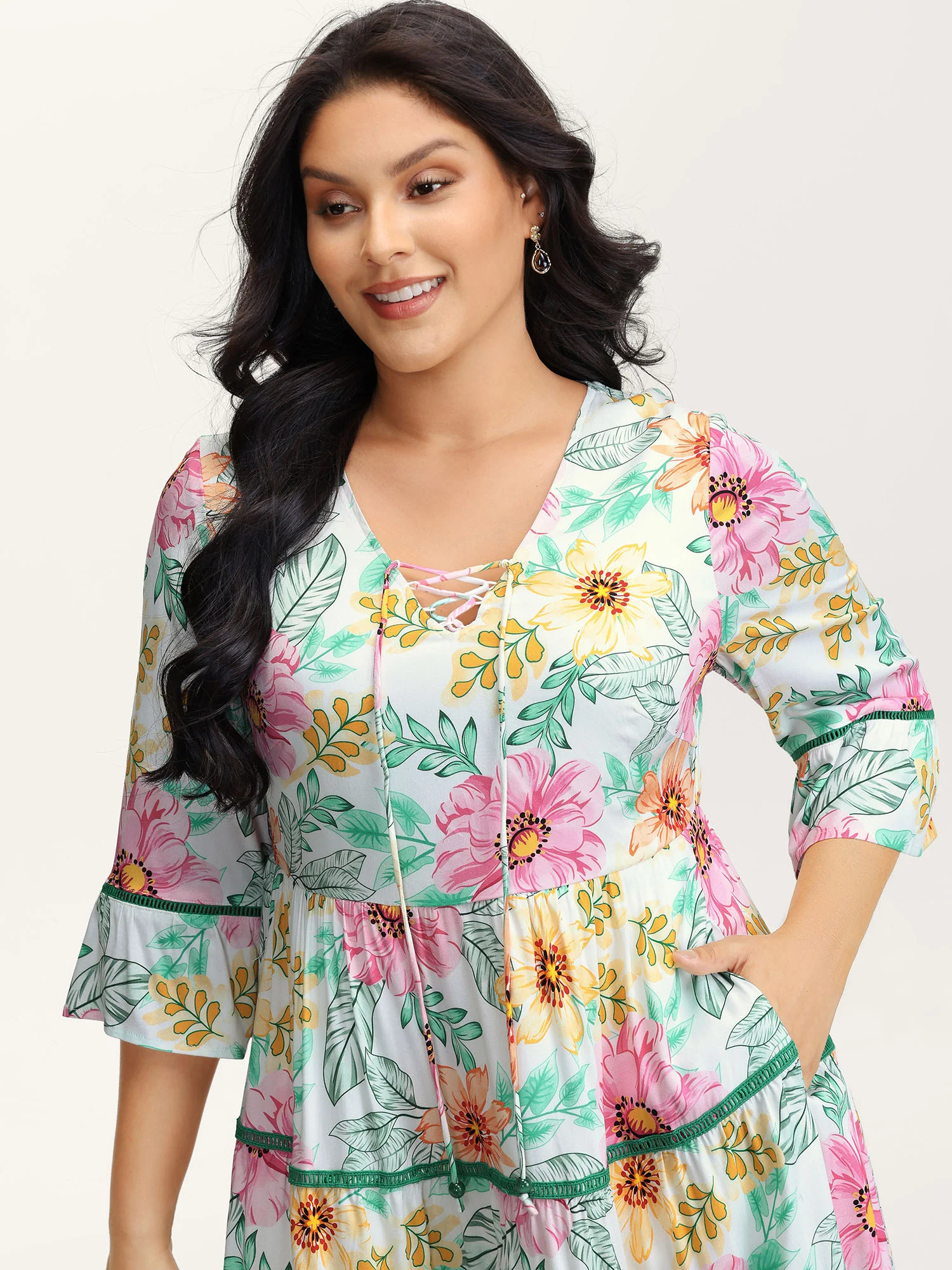 Floral Print Neck-Tie Tiered Knee Dress - Image 2