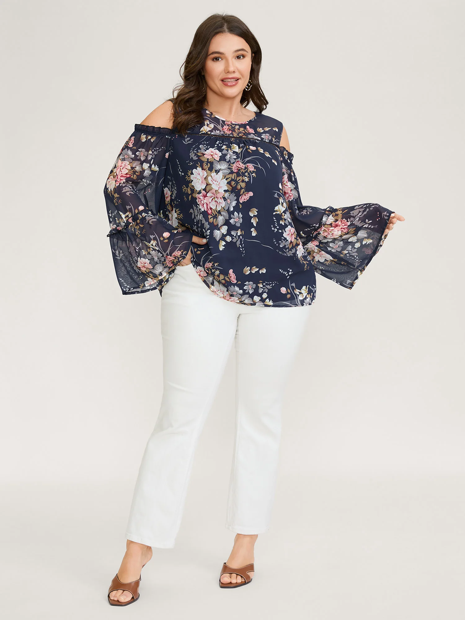 Floral Print Off-Shoulder Lace Blouse - Image 2