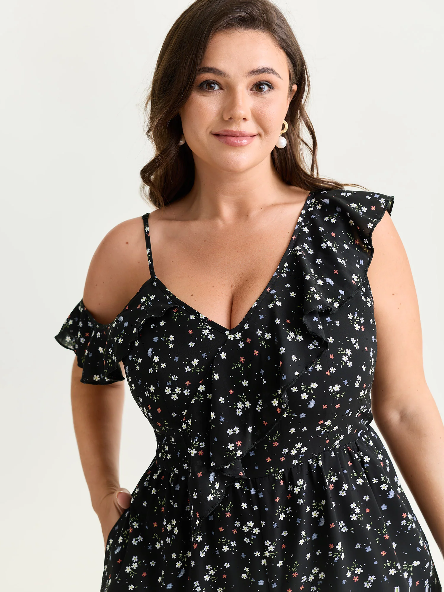 Floral Print One-Shoulder Ruffled Jumpsuit - Image 2