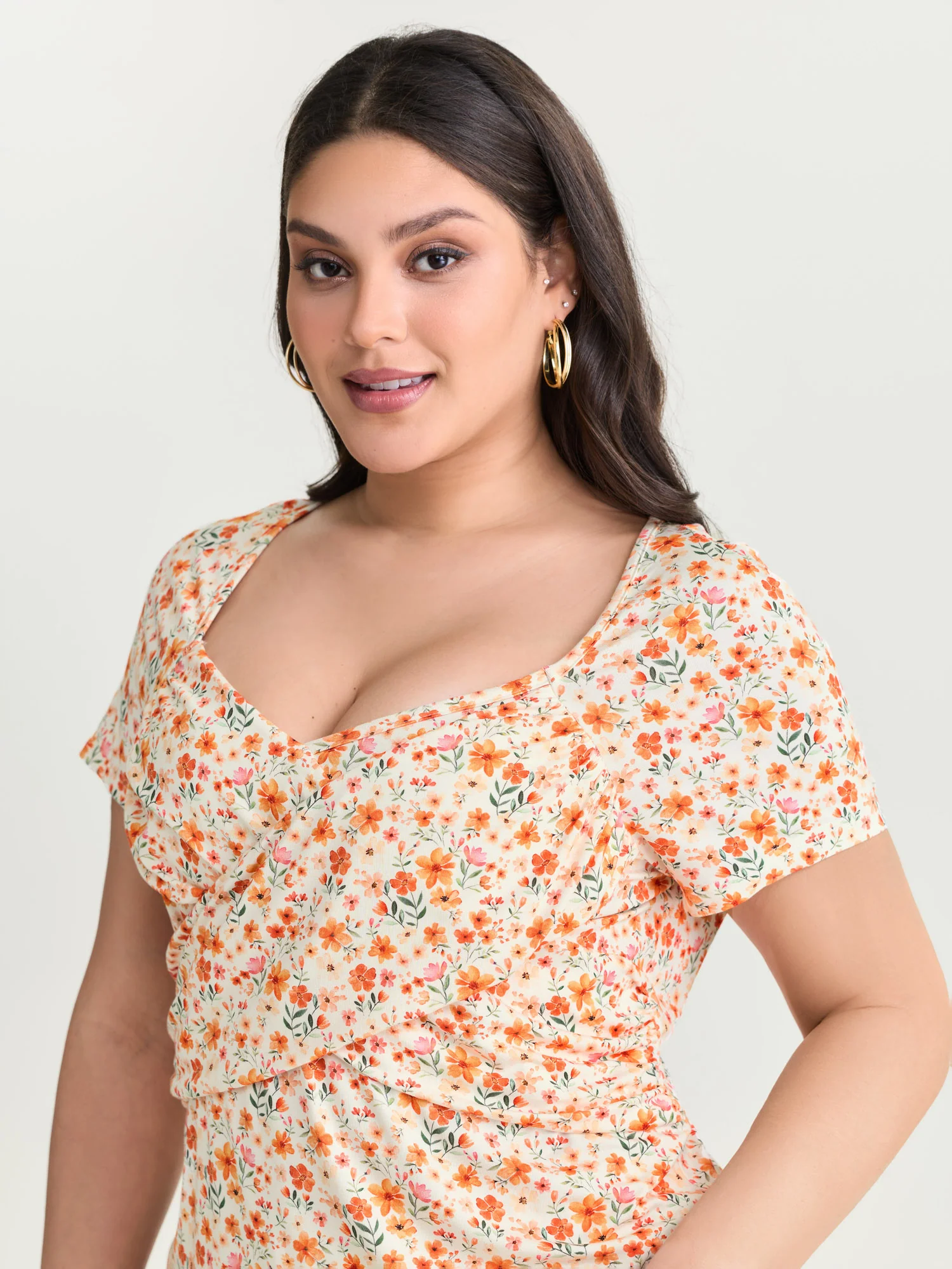 Floral Print Overlap Pleats Knit Top - Image 2