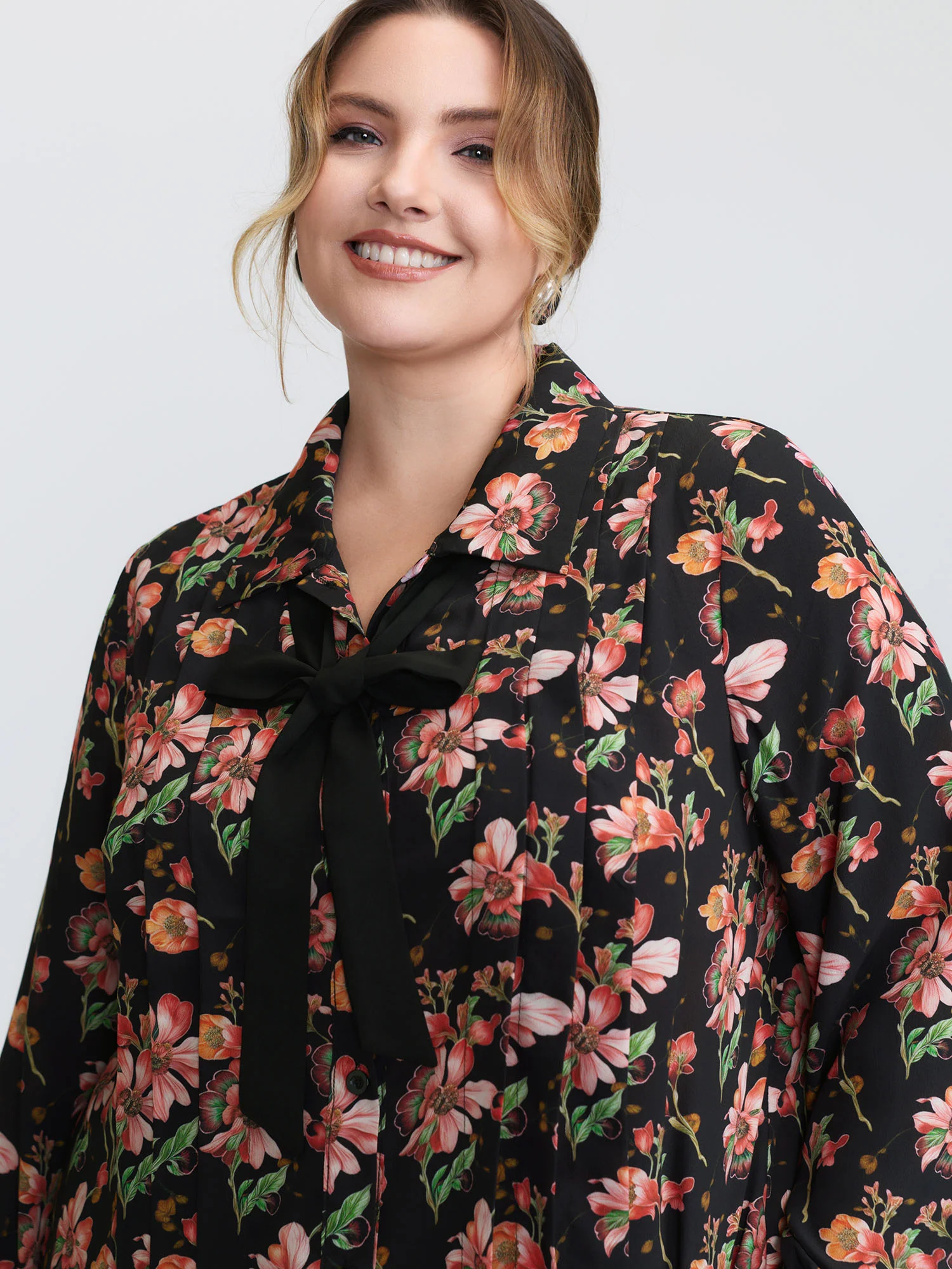 Floral Print Pleated Bow Button-Down Shirt - Image 2