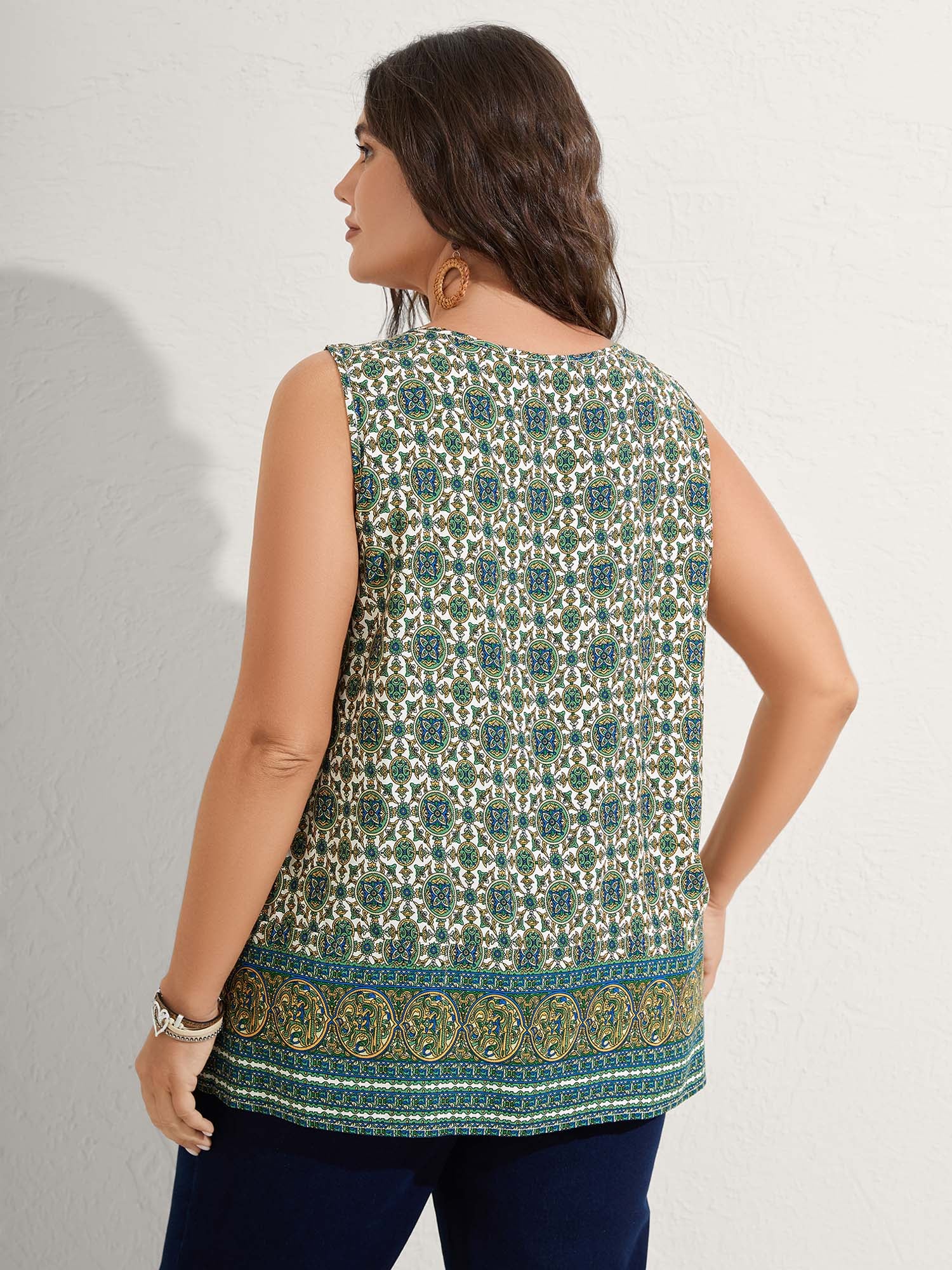 Floral Print Pleated Neckline Tank Top - Image 5