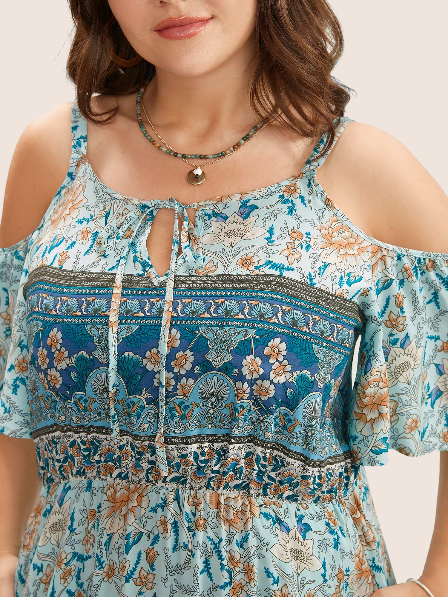 Floral Print Pocket Keyhole Ruffles Cold Shoulder Maxi Dress - Image 7