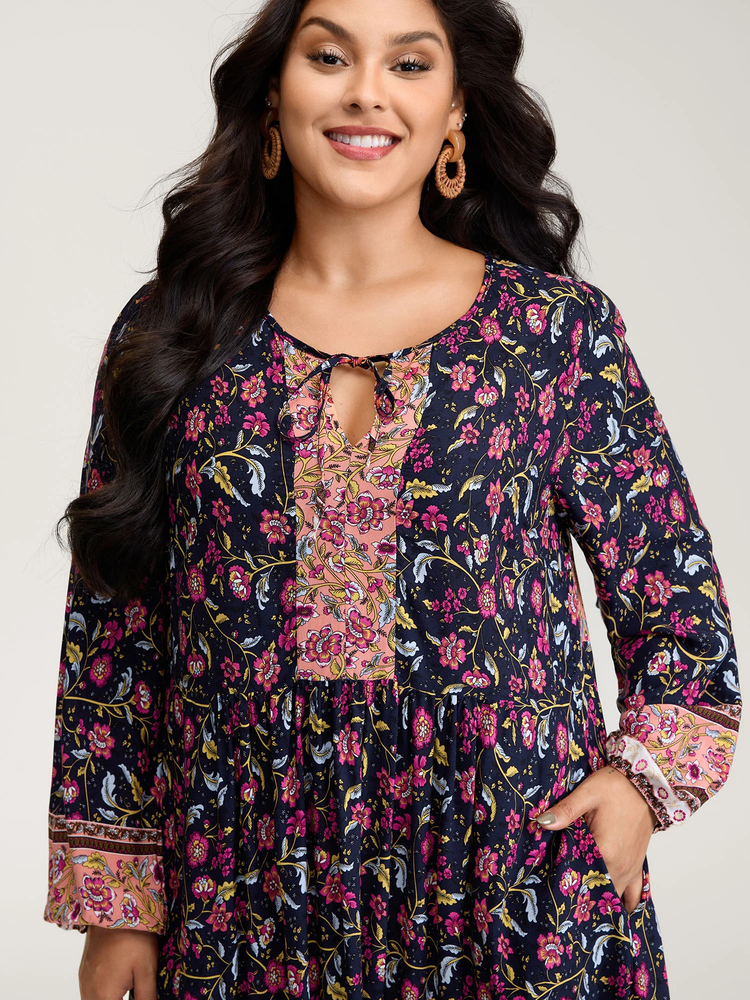 Floral Print Pockets Adjustable Neckline Maxi Dress - Image 2