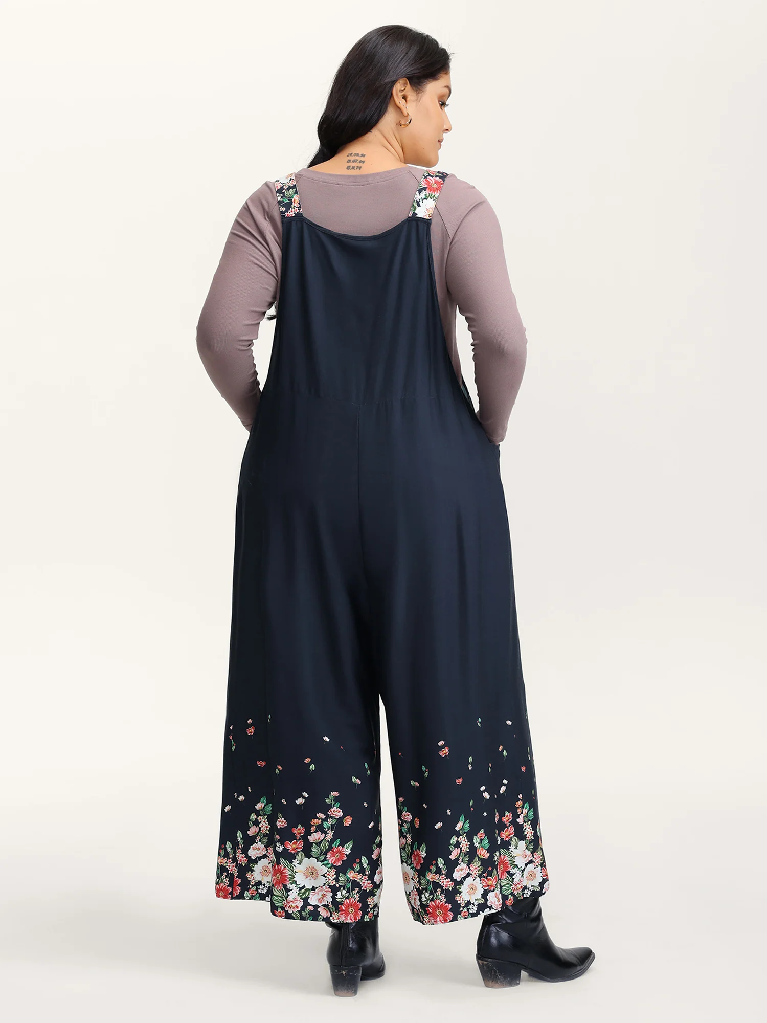 Floral Print Pockets Casual Jumpsuit - Image 4