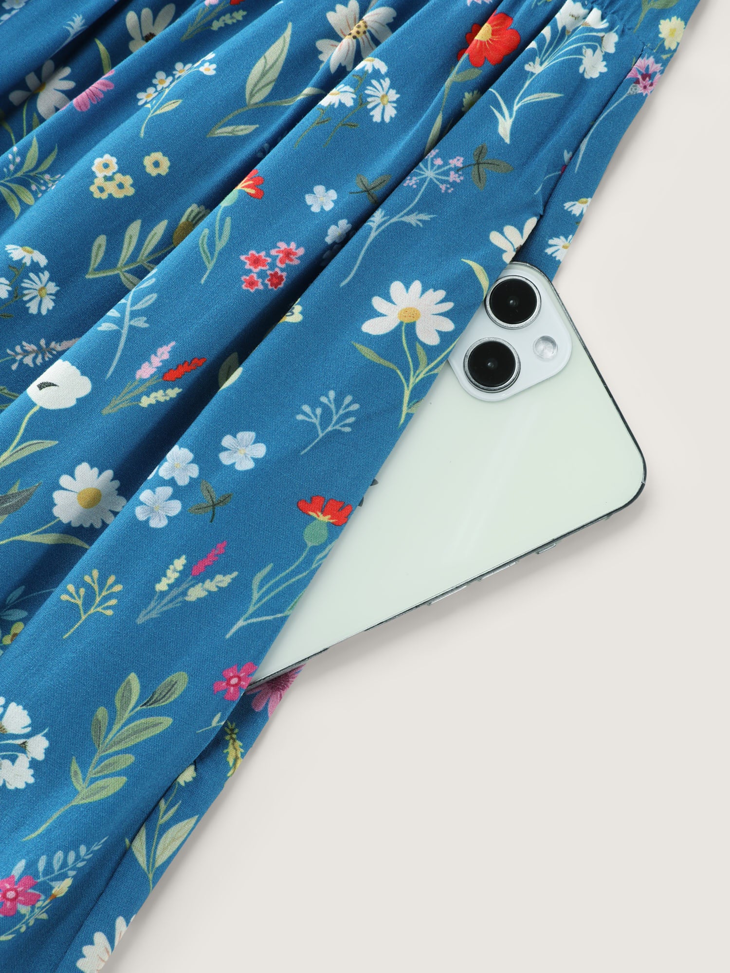 Floral Print Pockets Tiered Maxi Dress - Image 6