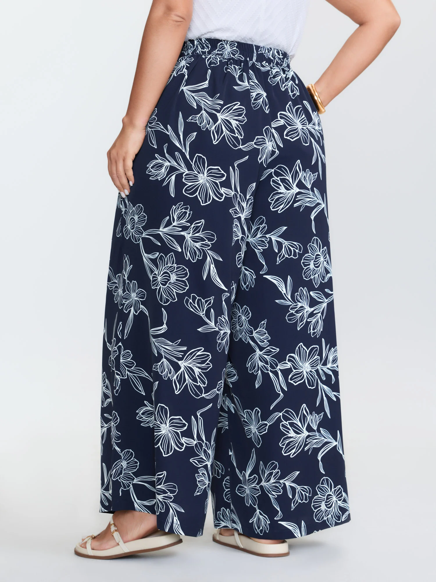 Floral Print Pull-On Wide-Leg Pants - Image 5