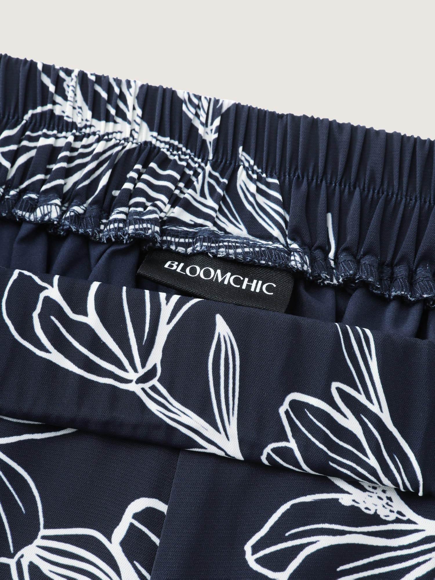 Floral Print Pull-On Wide-Leg Pants - Image 7