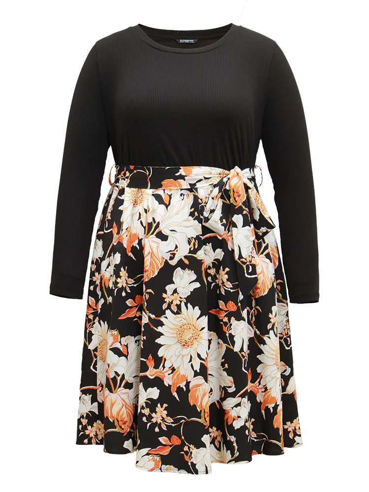 Floral Print Rib Knit Belted Dress - Image 5