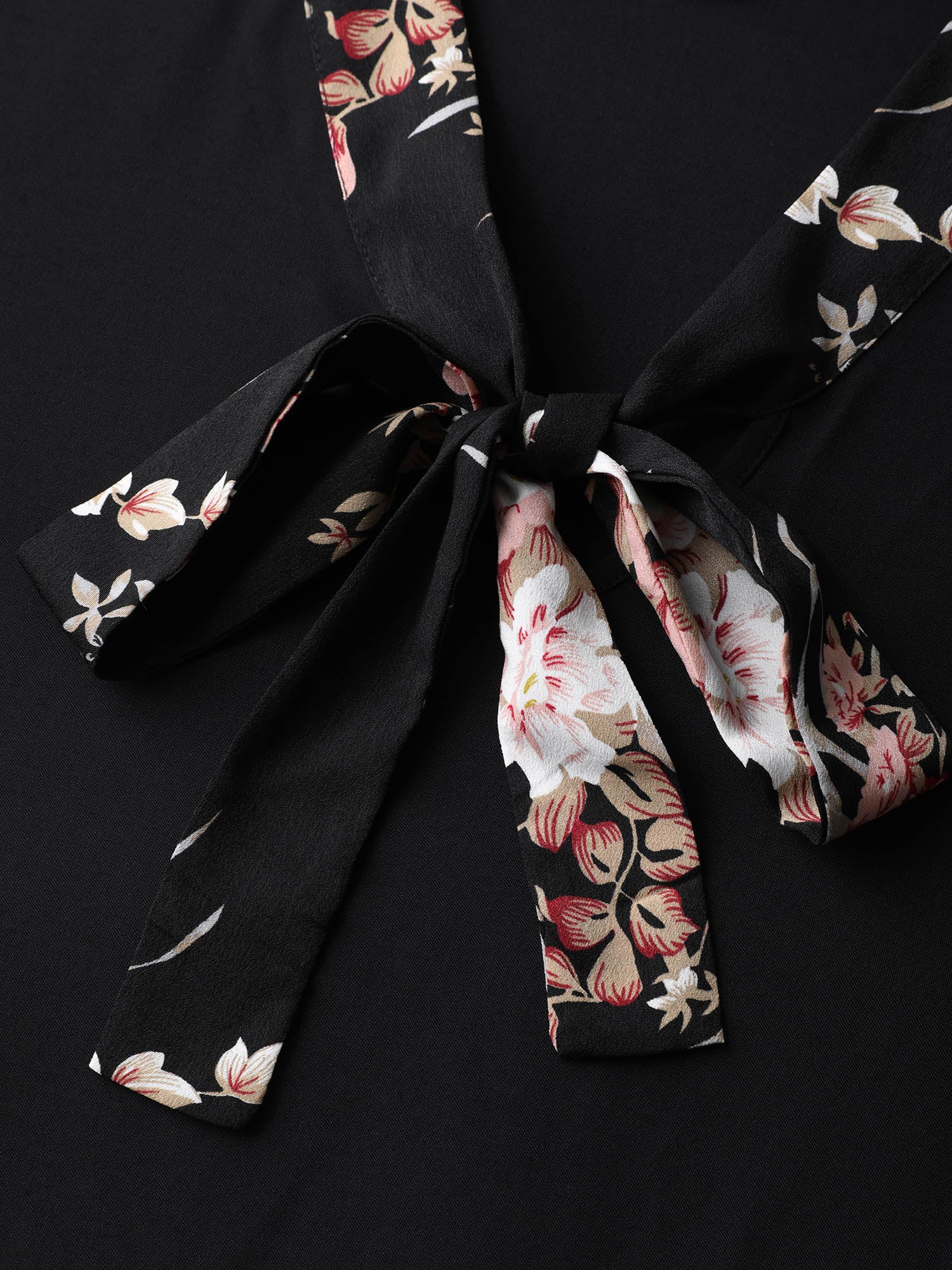 Floral Print Ribbon-Tie Neck Midi Dress - Image 5