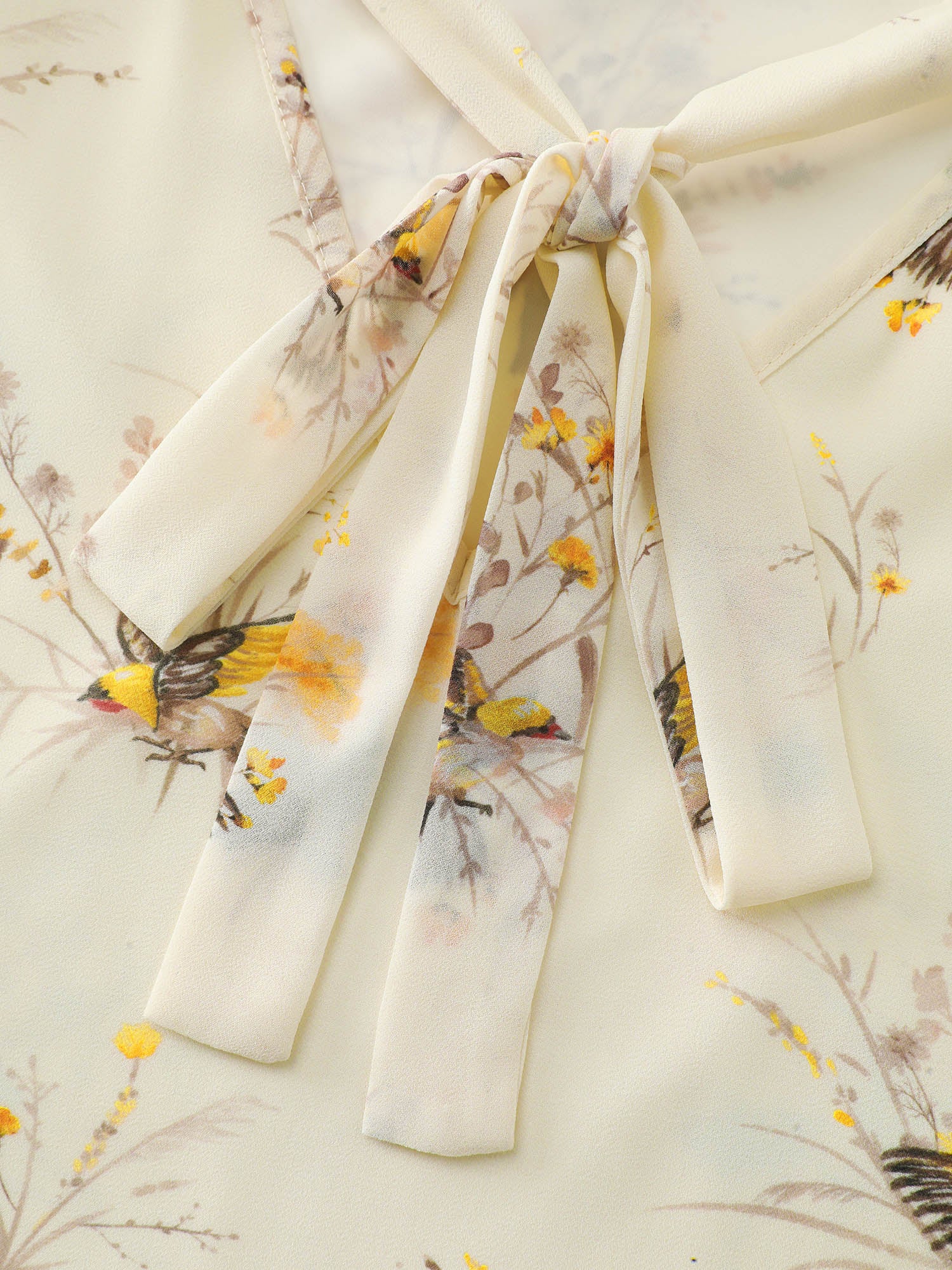 Floral Print Ribbon-Tie Neckline Blouse - Image 5