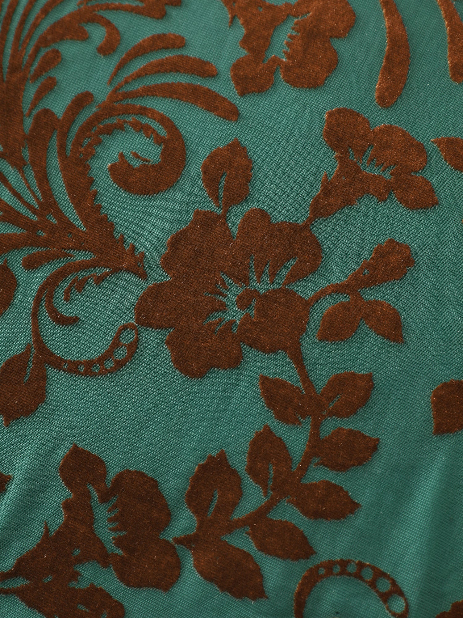 Floral Print Round Neck Fitted Knit Top - Image 8