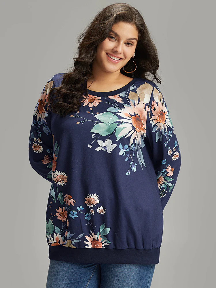 Floral Print Round Neck Sweatshirt - Image 4