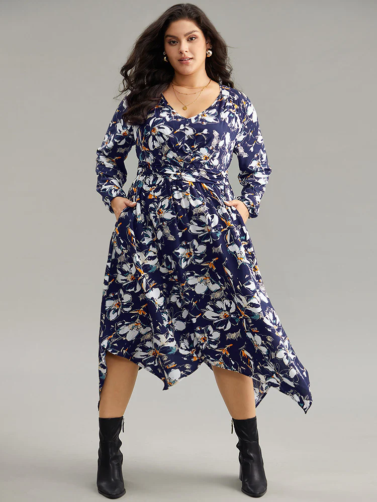 Floral Print Ruched Plicated Detail Dress - Image 4