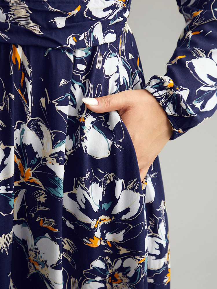 Floral Print Ruched Plicated Detail Dress - Image 7