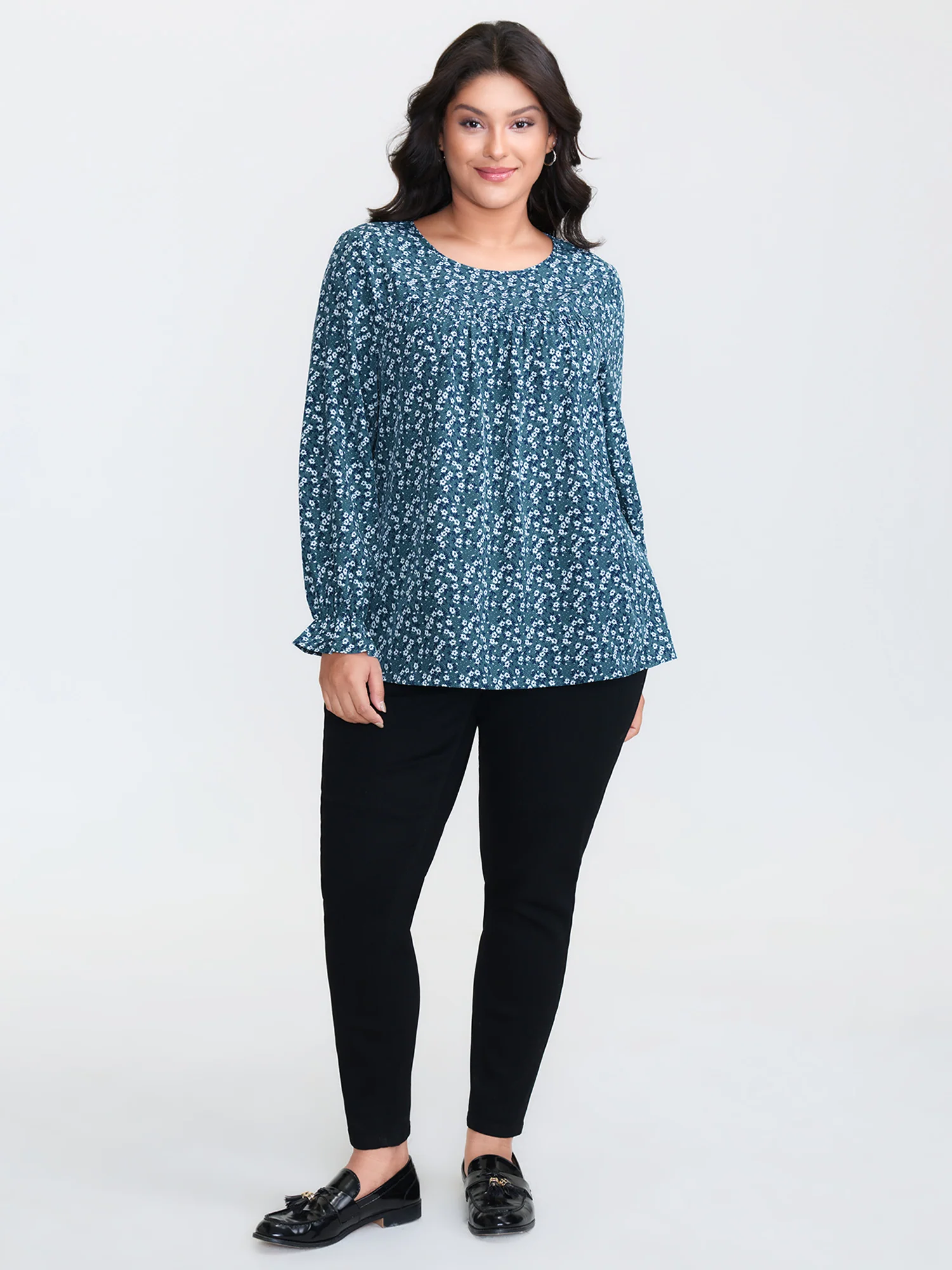 Floral Print Ruched Round Neck Blouse - Image 3