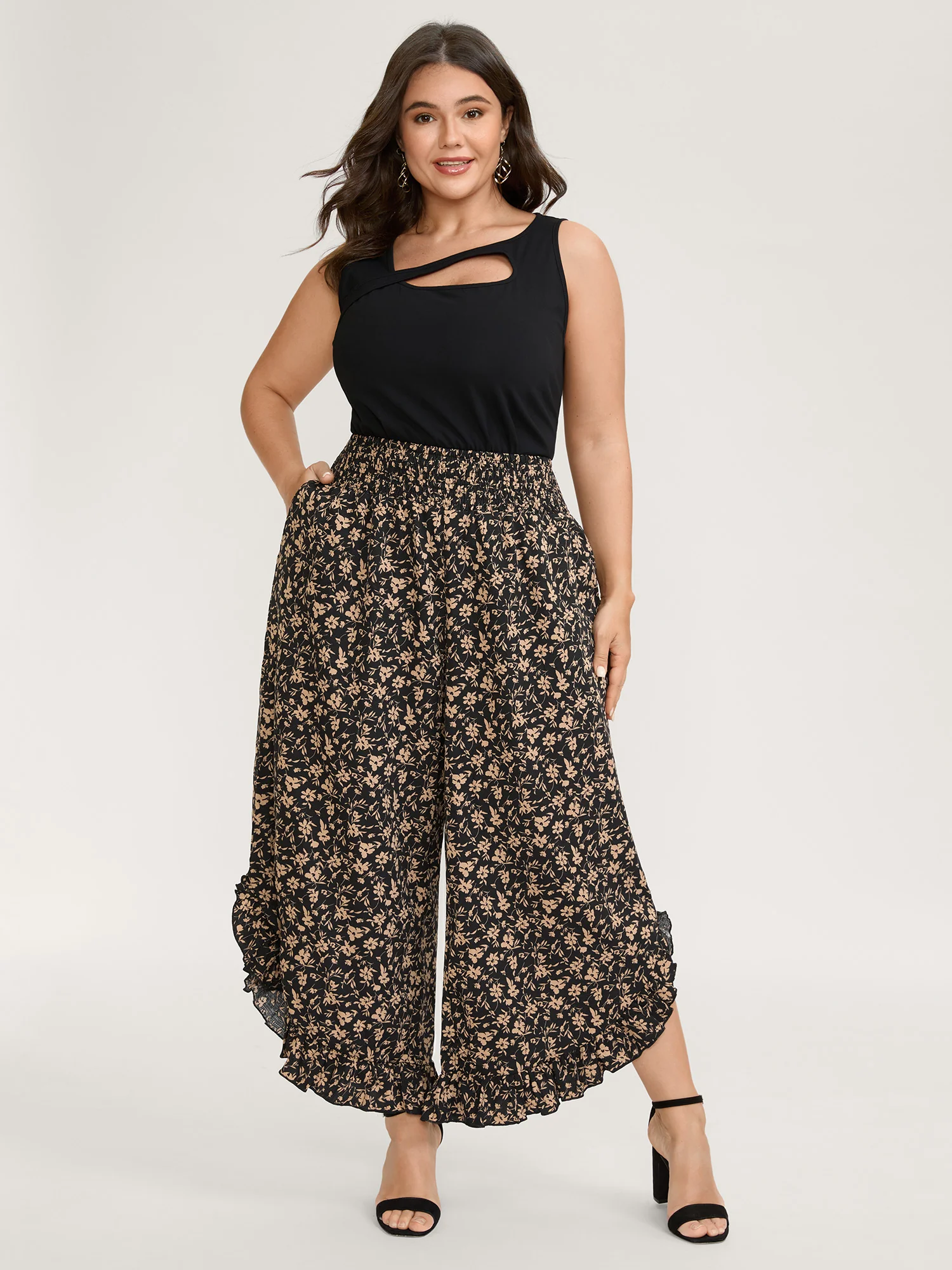 Floral Print Ruffled Asymmetrical Hem Pants - Image 4